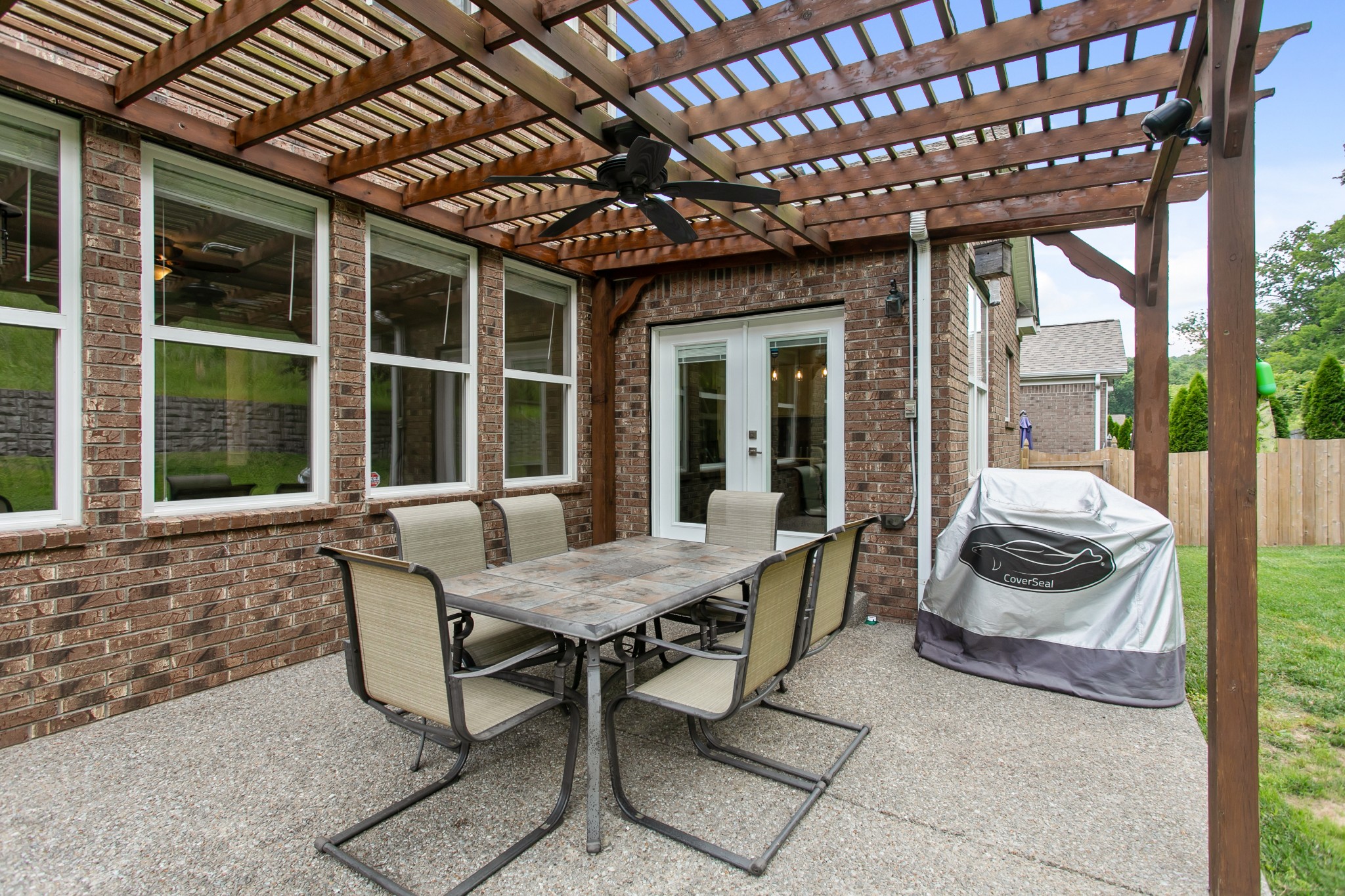 1416 Chantilly Ln
