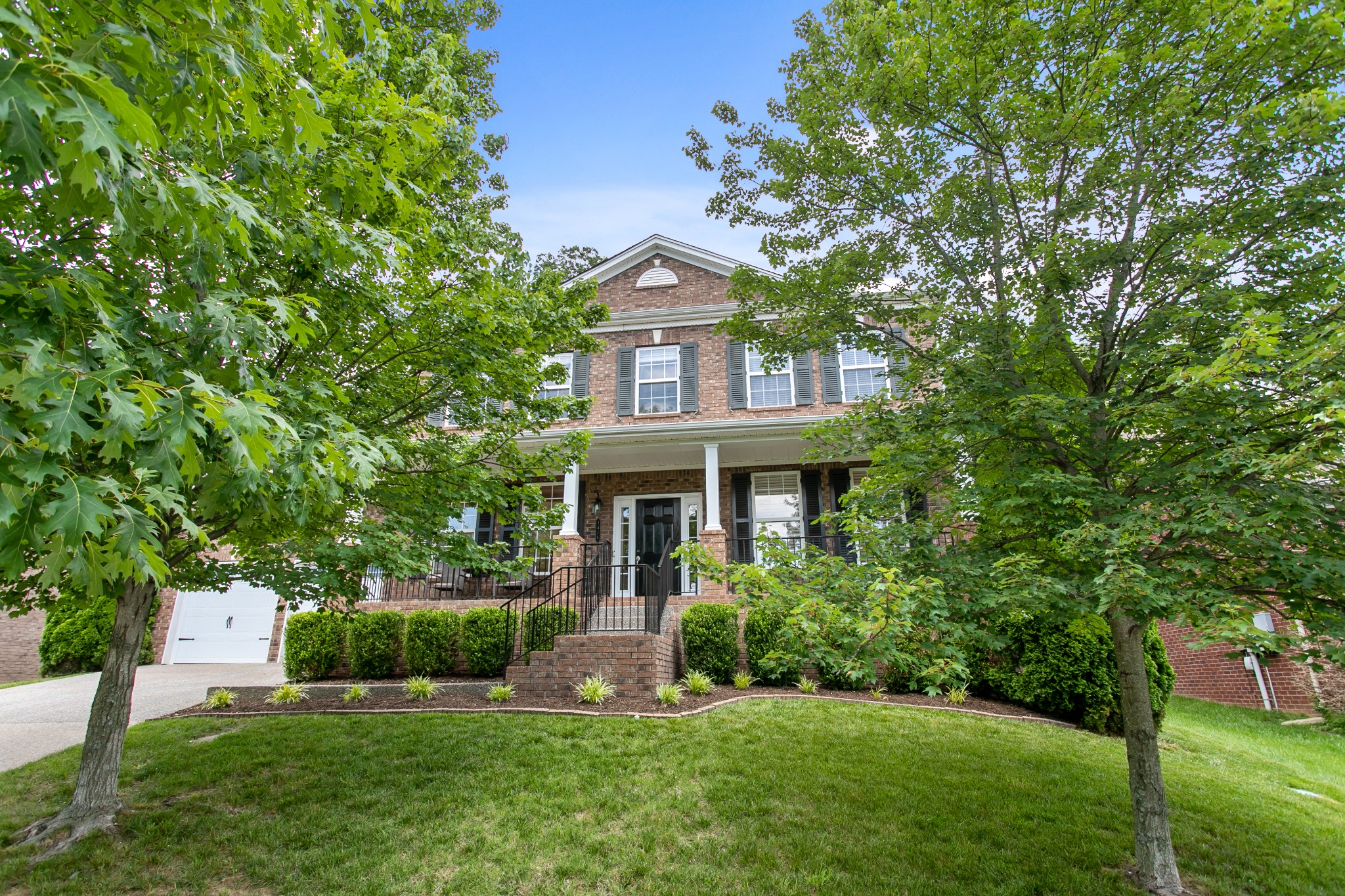 1416 Chantilly Ln