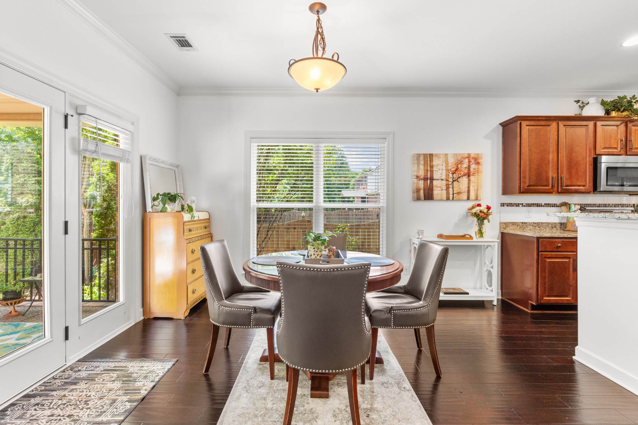 1125 Camden Cir