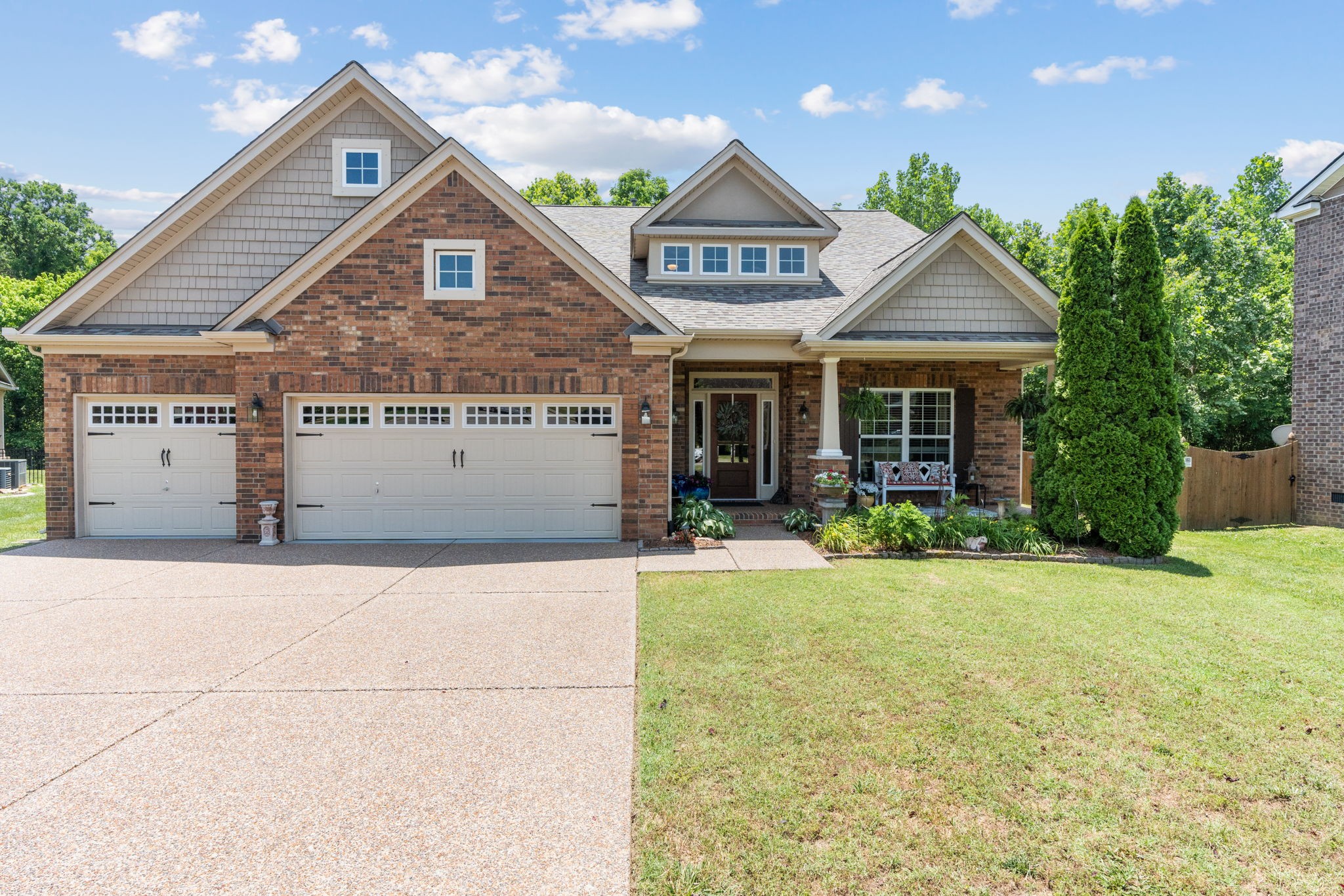1125 Camden Cir