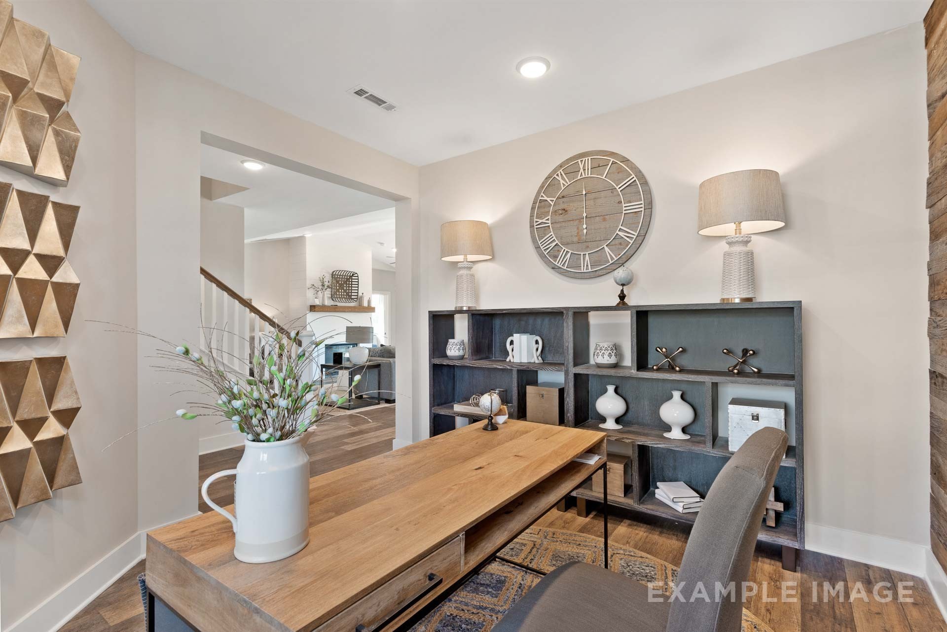 2909 Woodcrest Drive