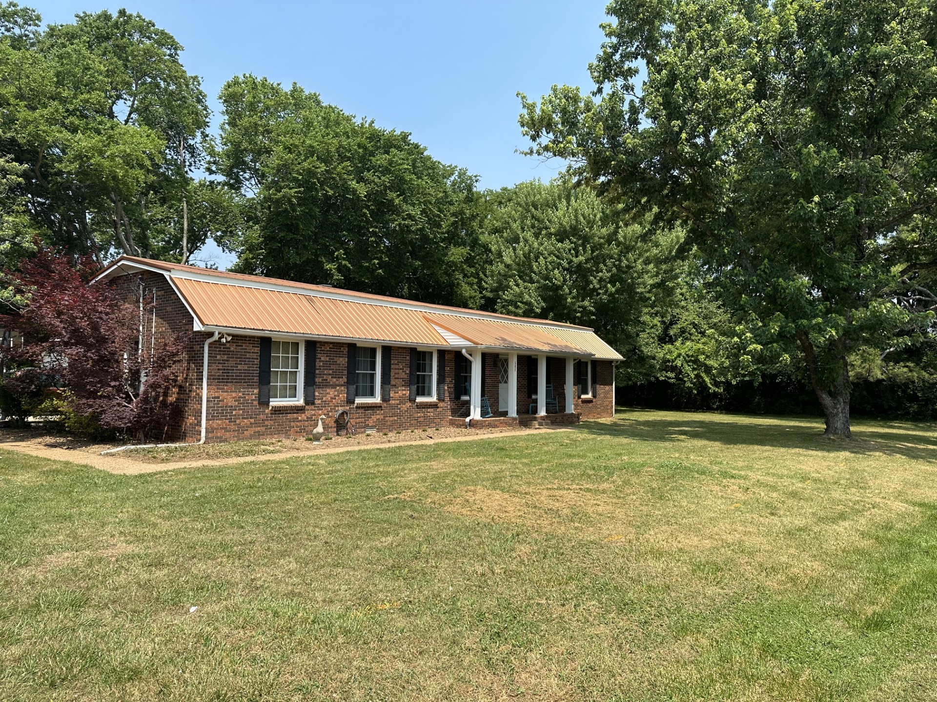 501 Summerfield Dr