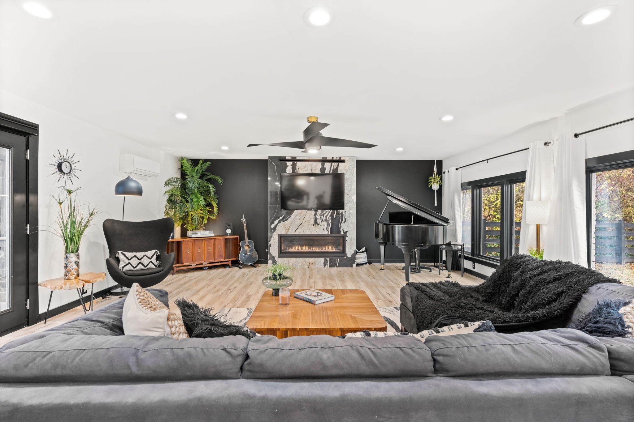 846 Florence Cir