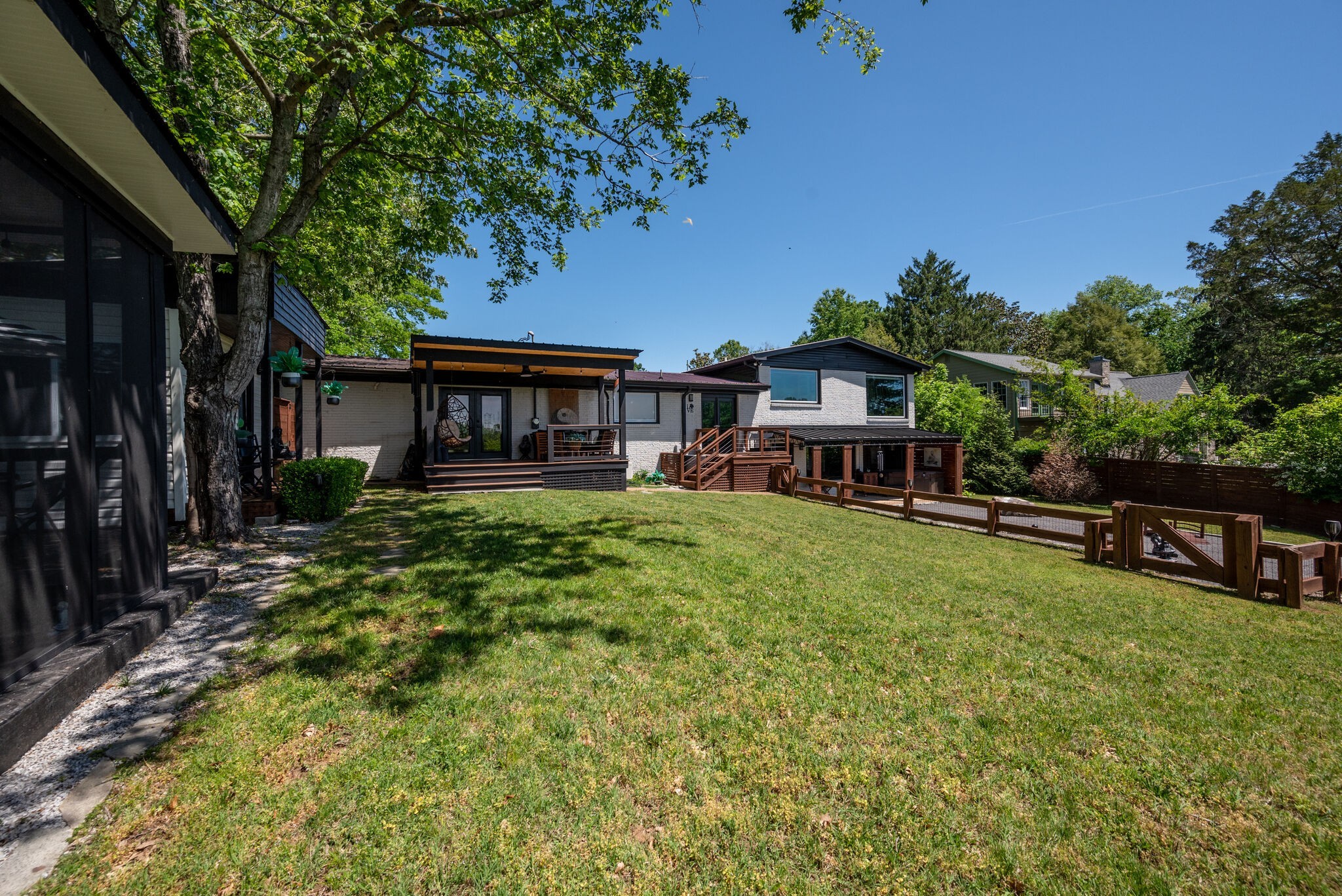 846 Florence Cir