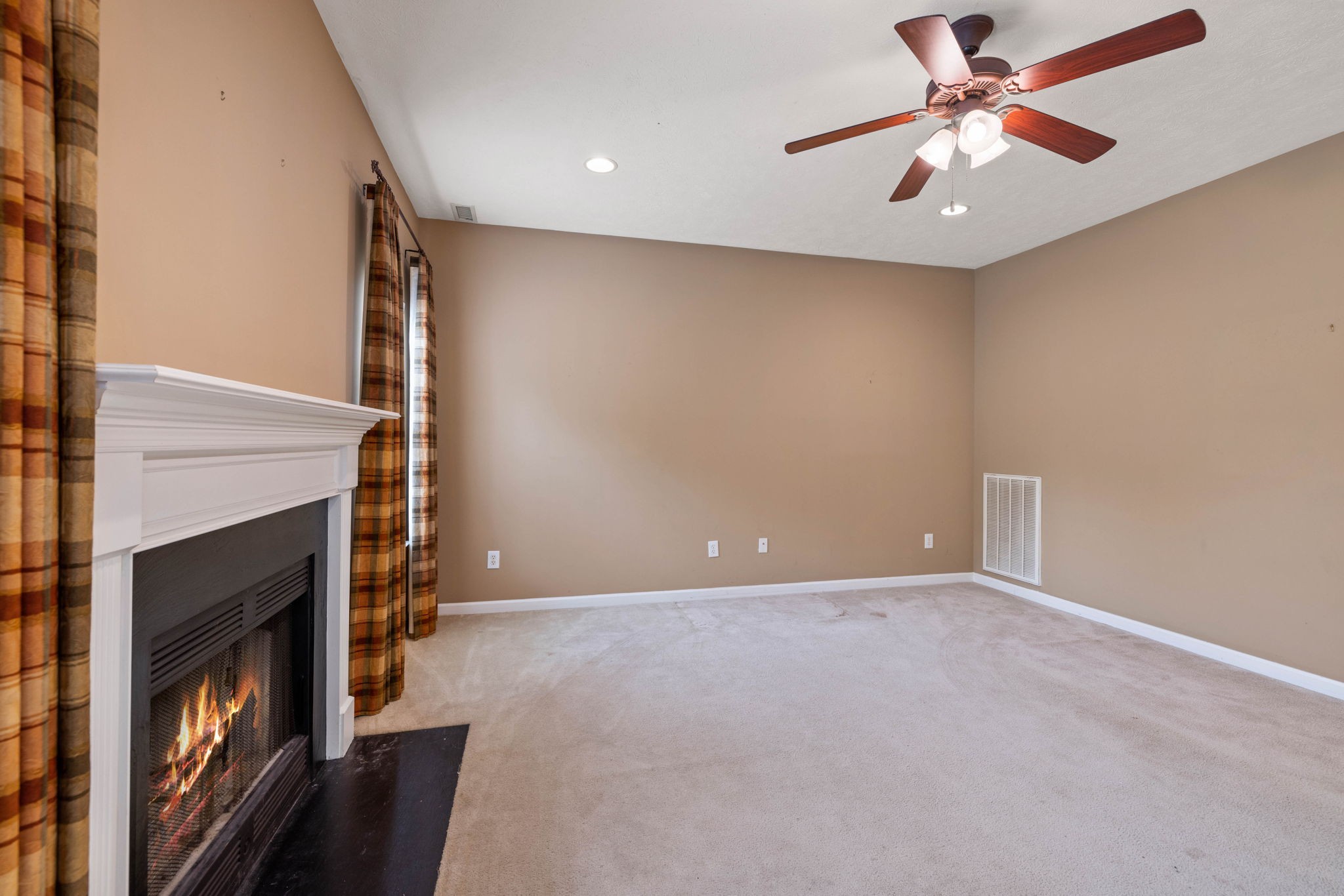 7015 Legacy Dr