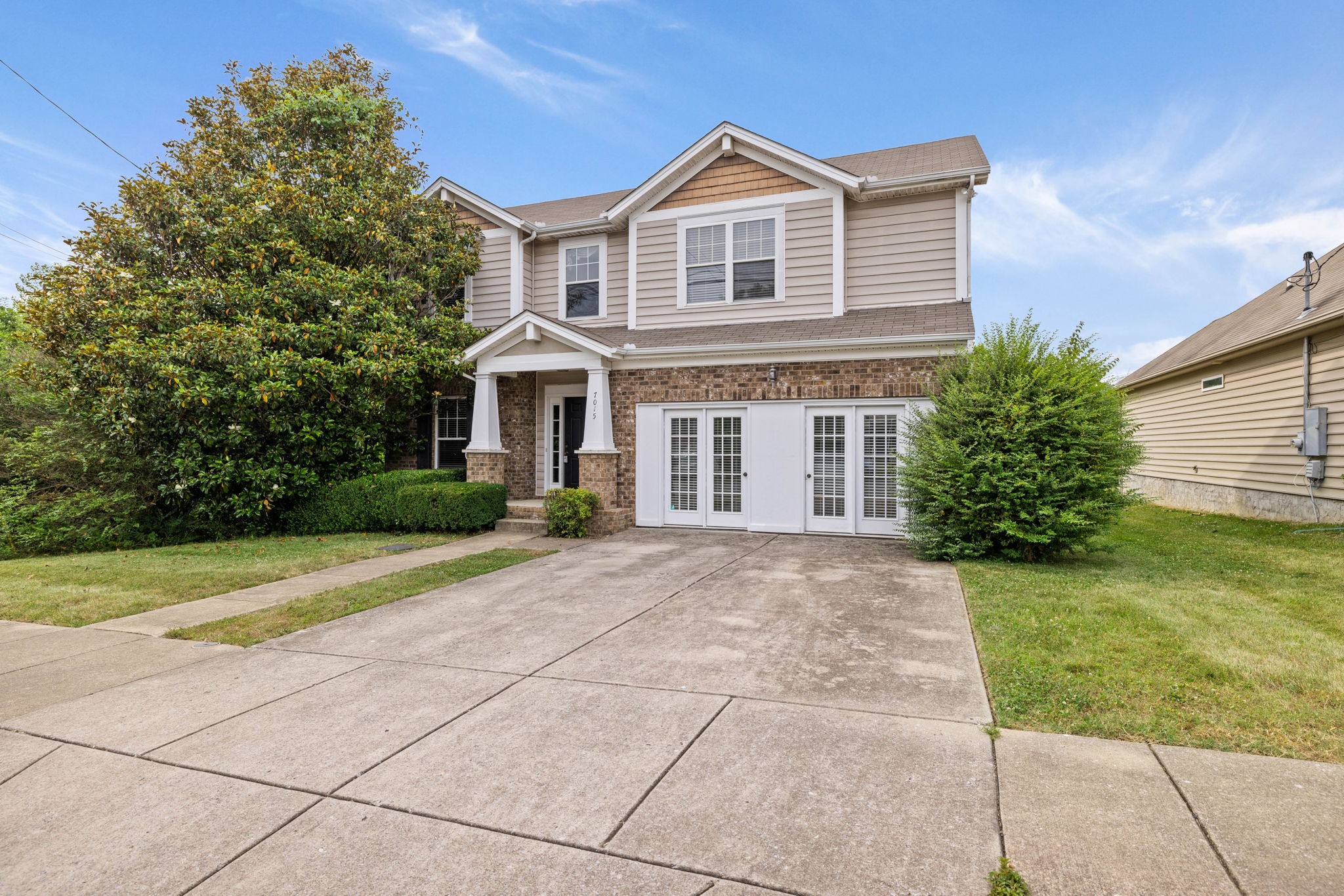 7015 Legacy Dr