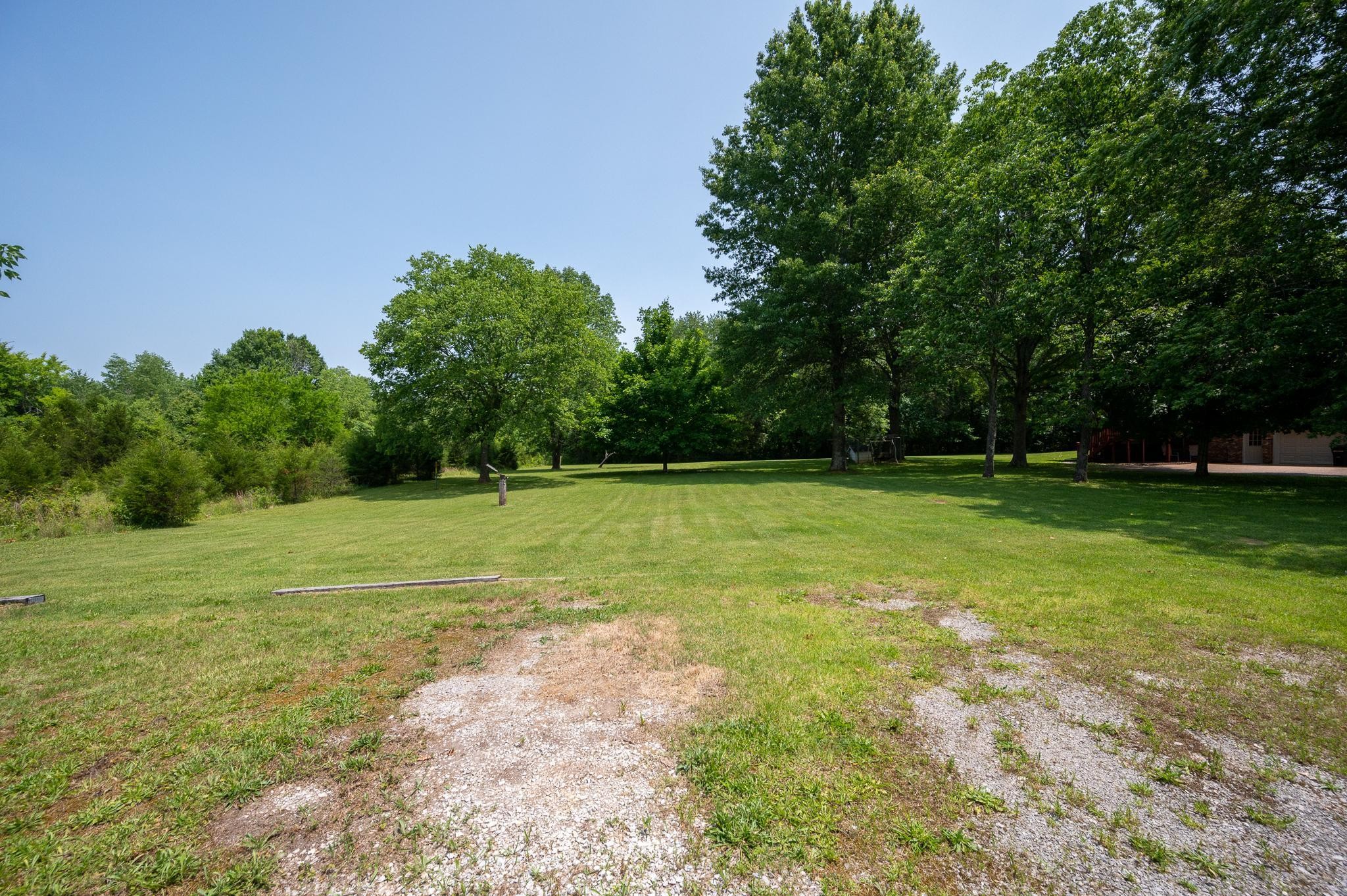 2009 Lakeview Court