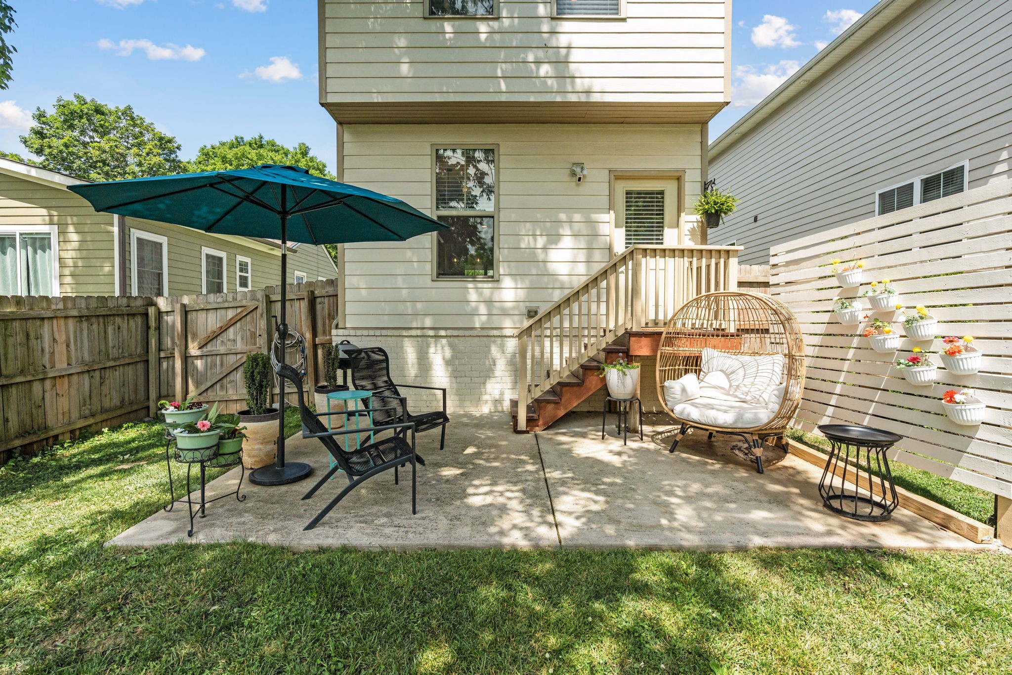 718 Croley Dr
