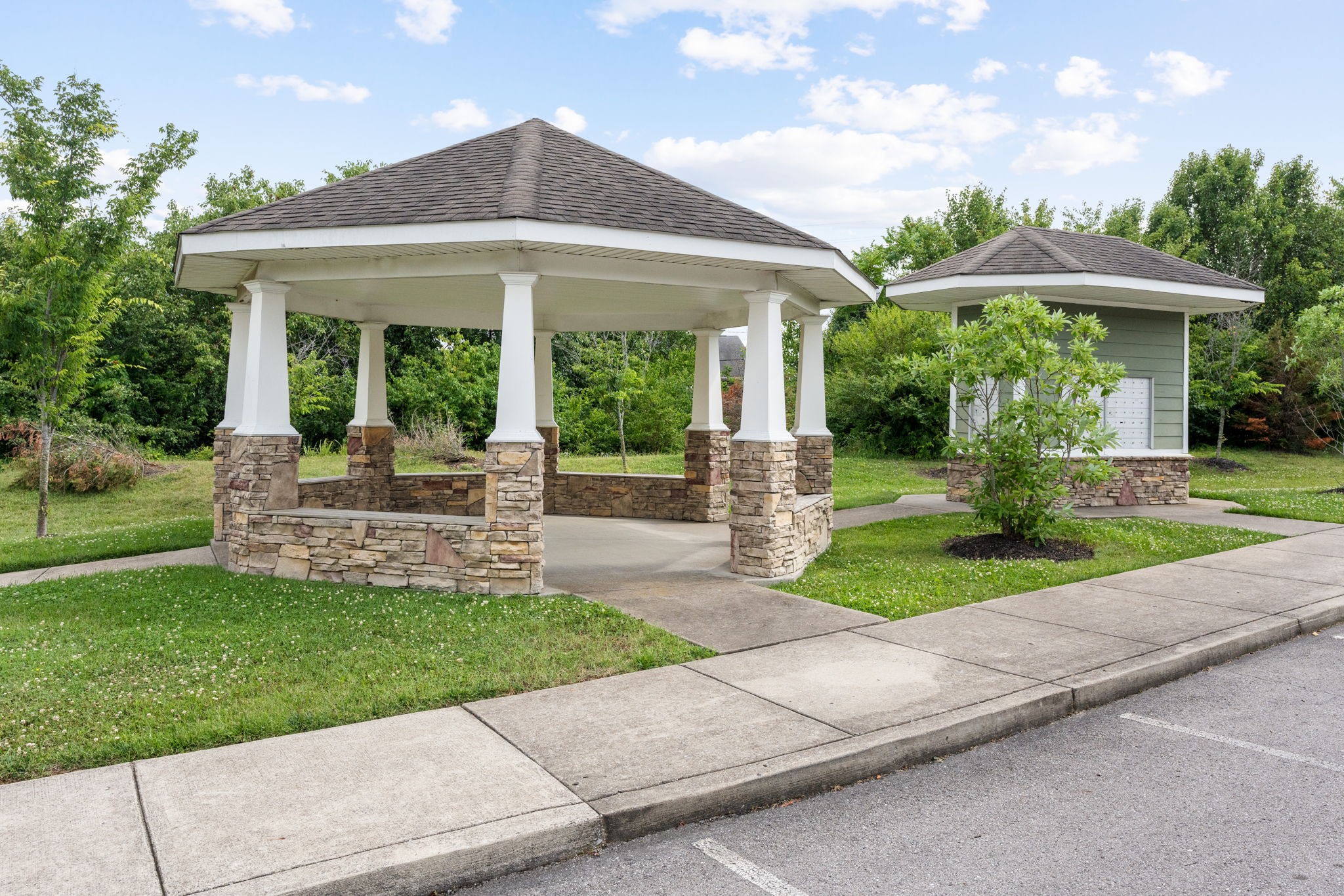 274 Cobblestone Place Dr