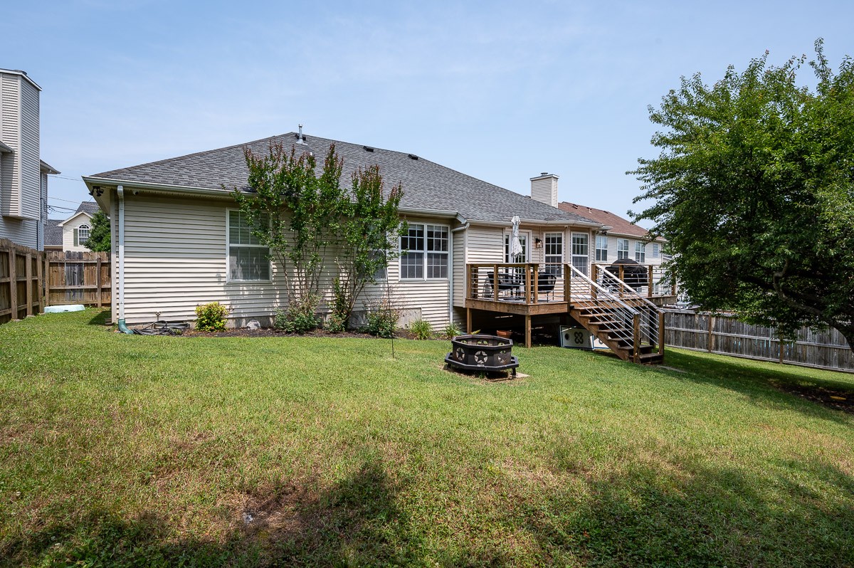 4809 Enoch Dr