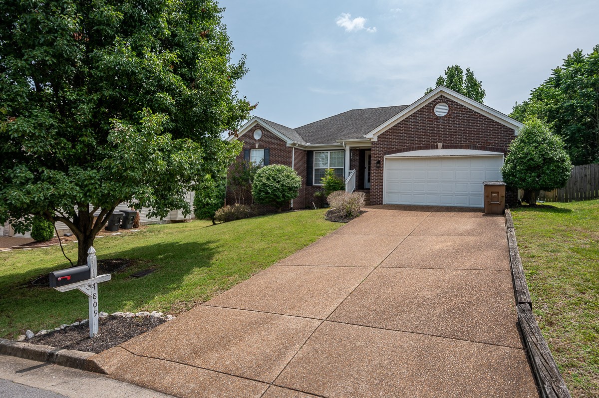 4809 Enoch Dr
