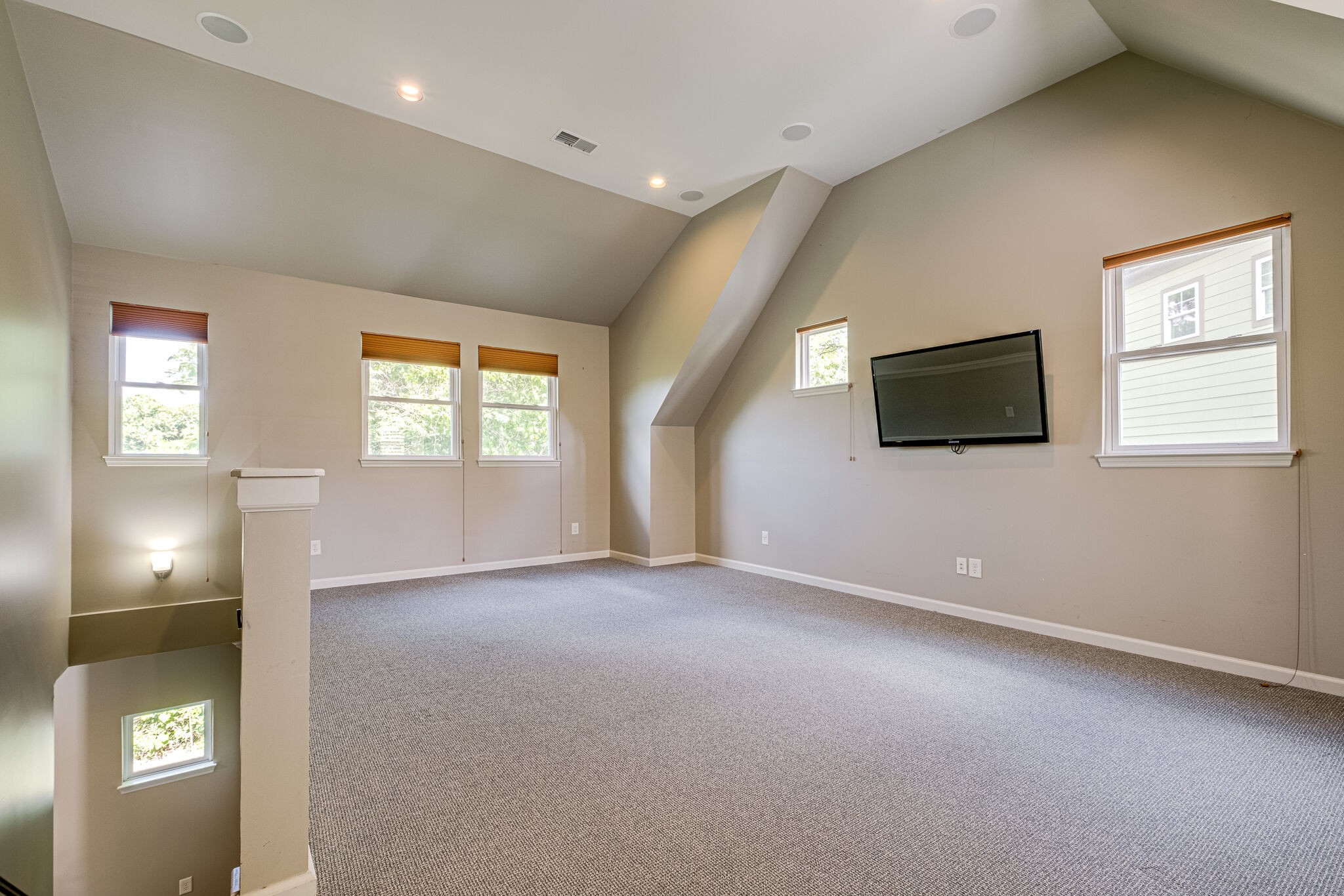 435 Patina Cir