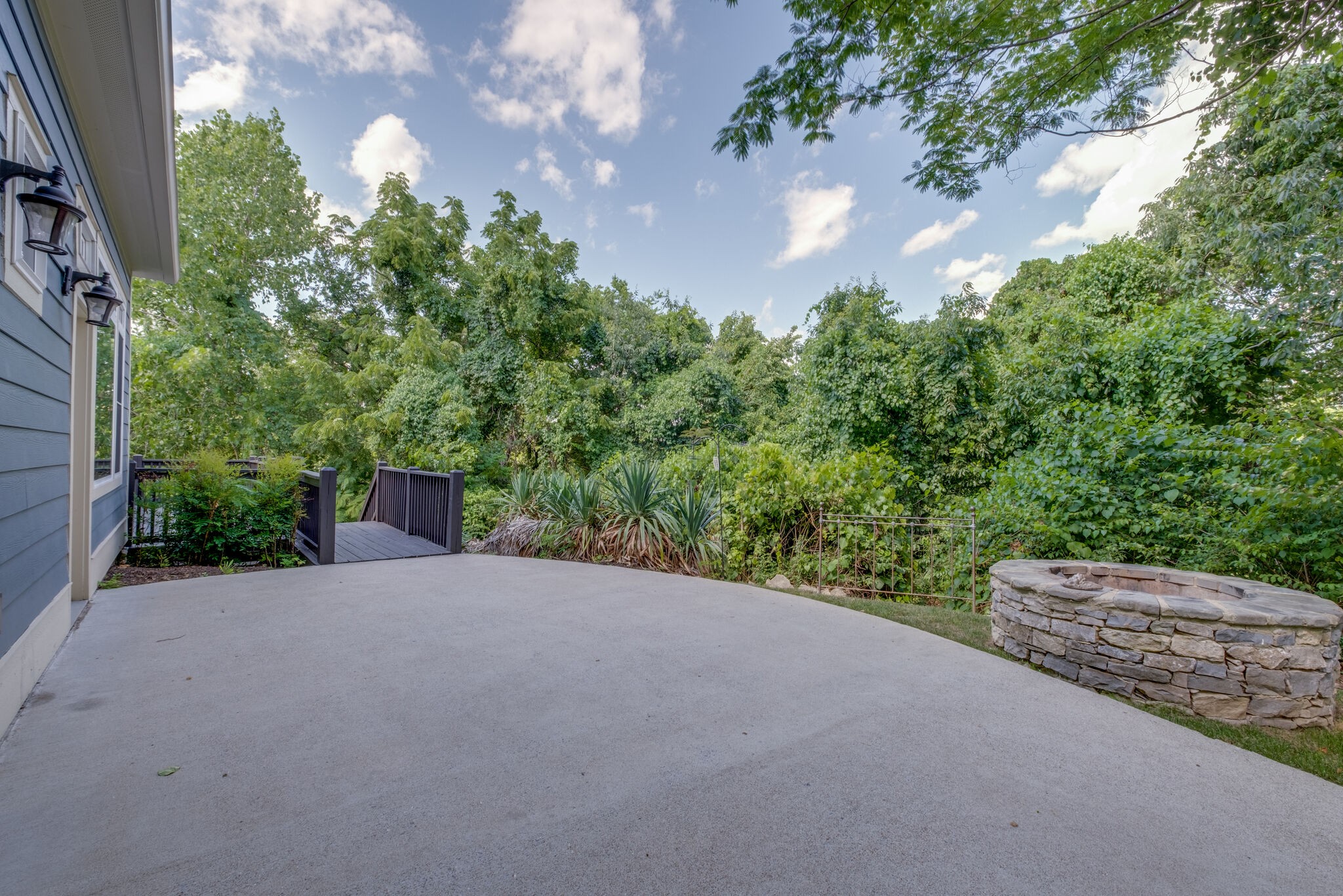 435 Patina Cir