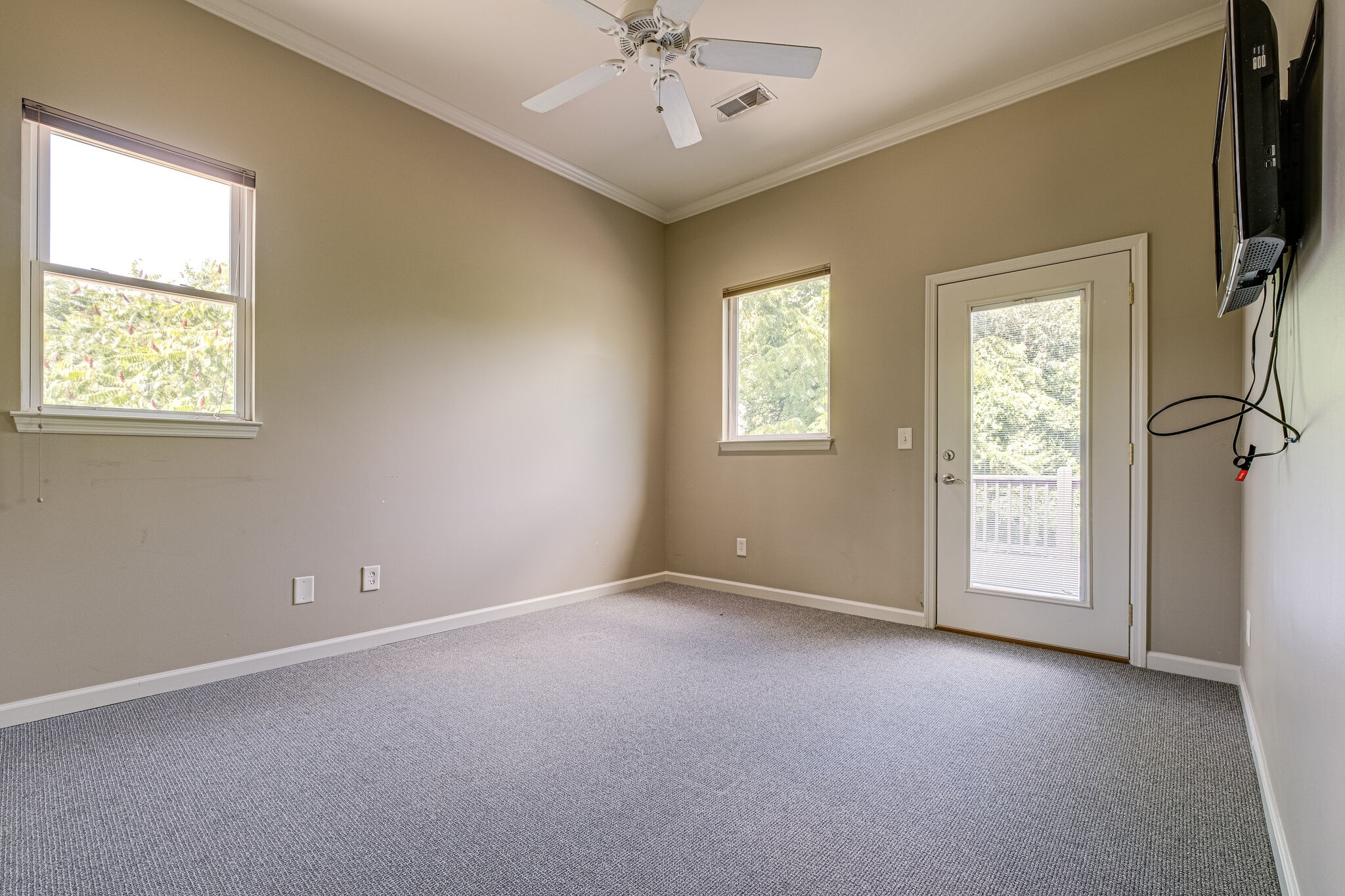435 Patina Cir
