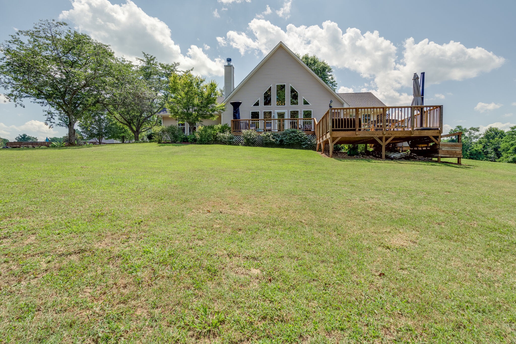 1624 Campbell Rd