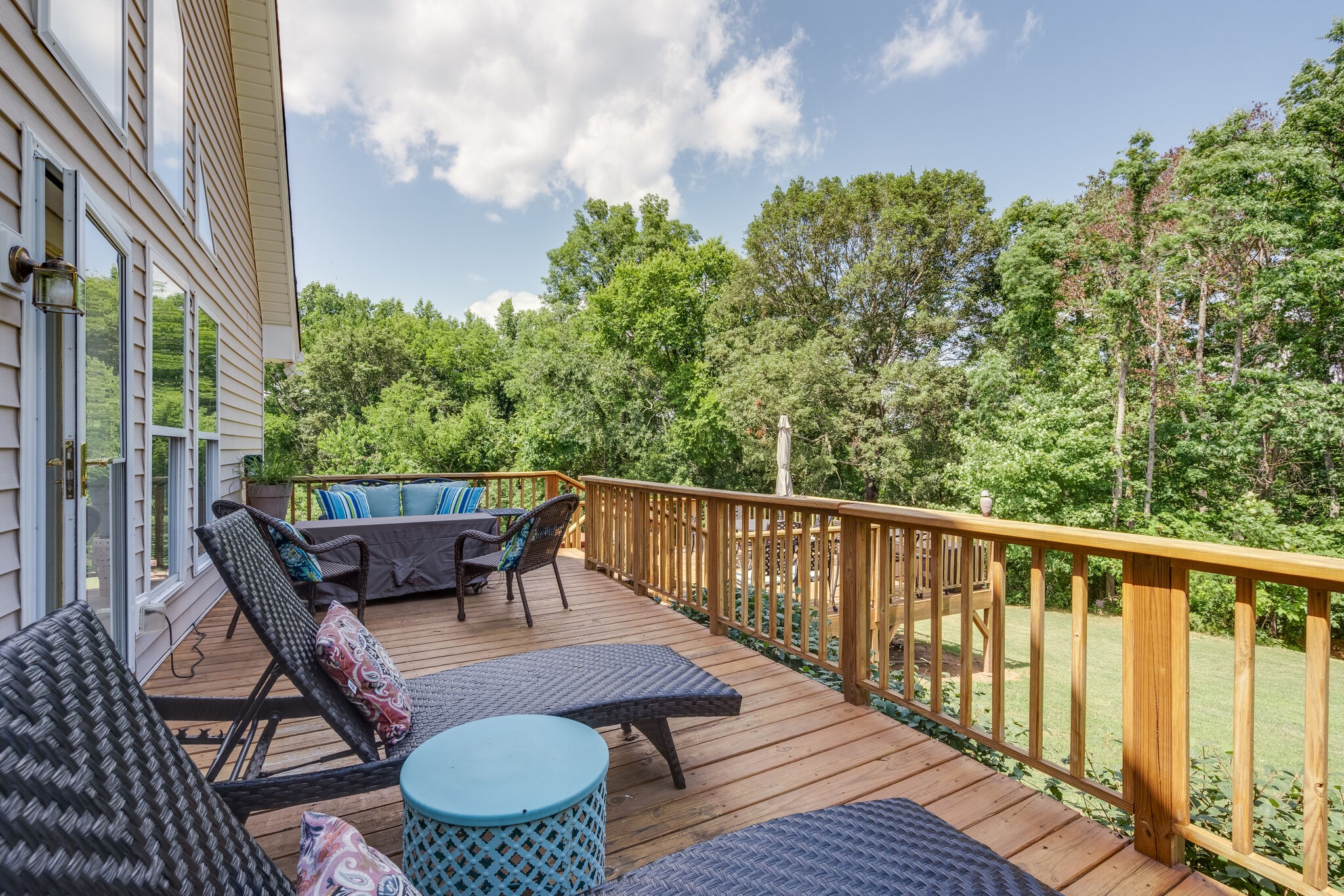 1624 Campbell Rd