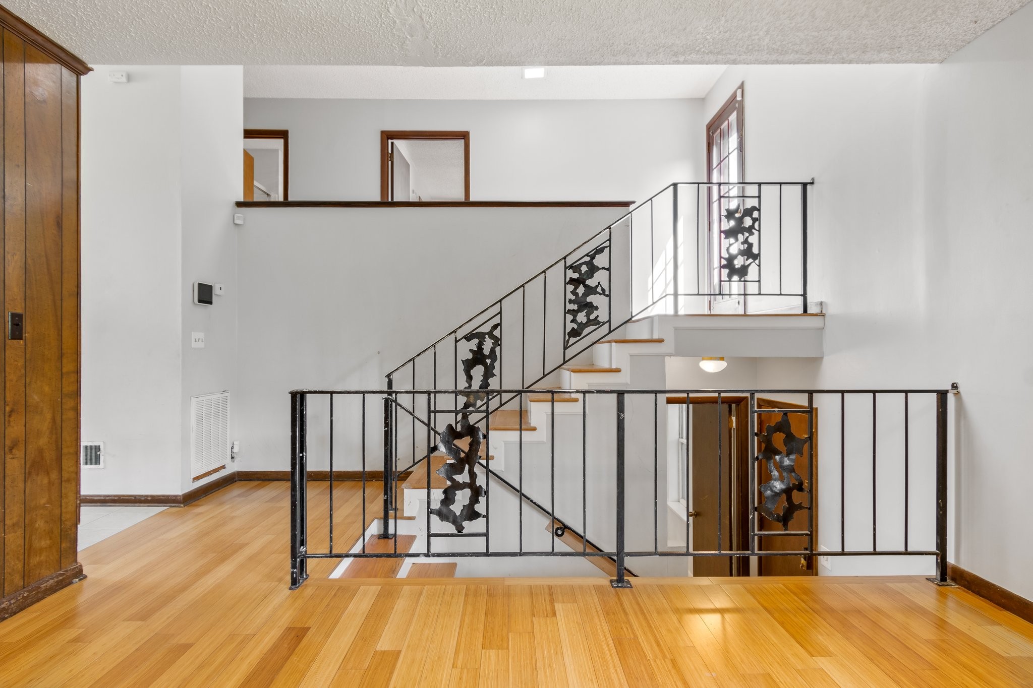 515 Freda Villa