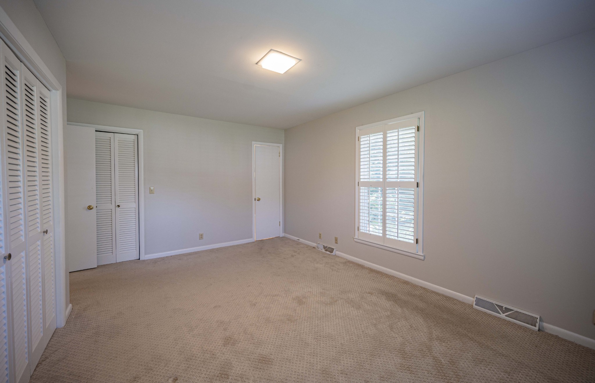307 Grandview Dr