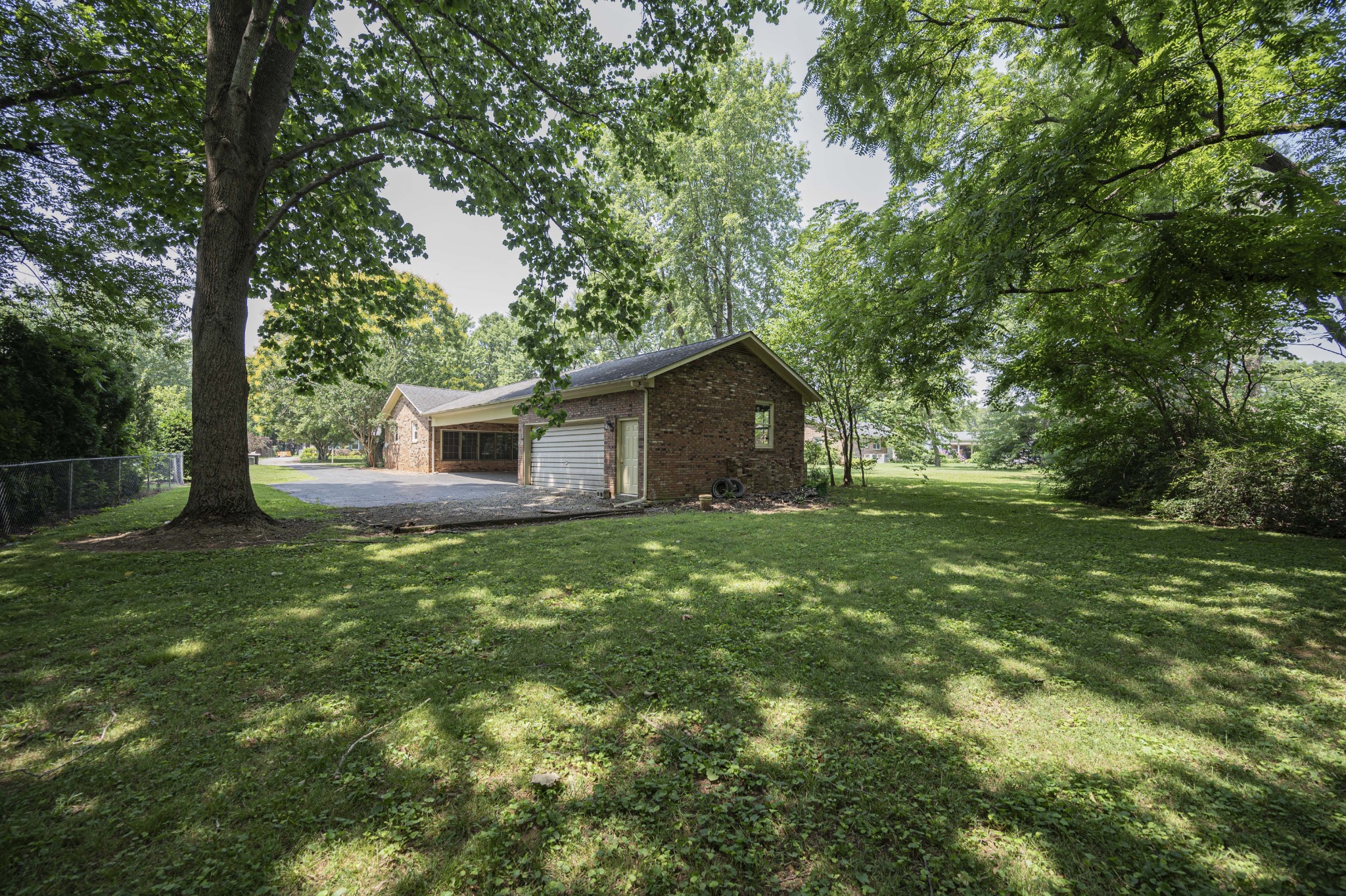 307 Grandview Dr