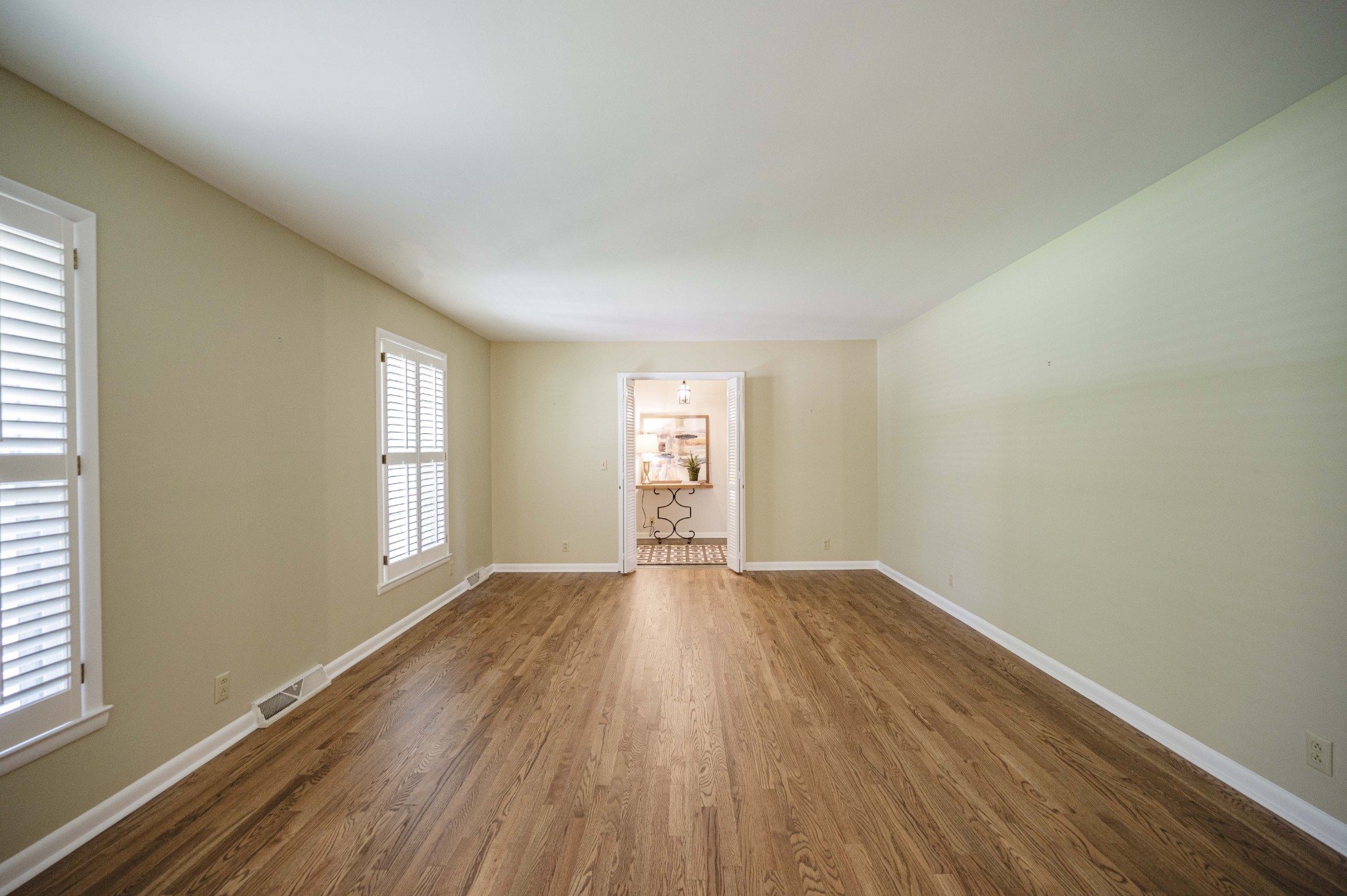 307 Grandview Dr