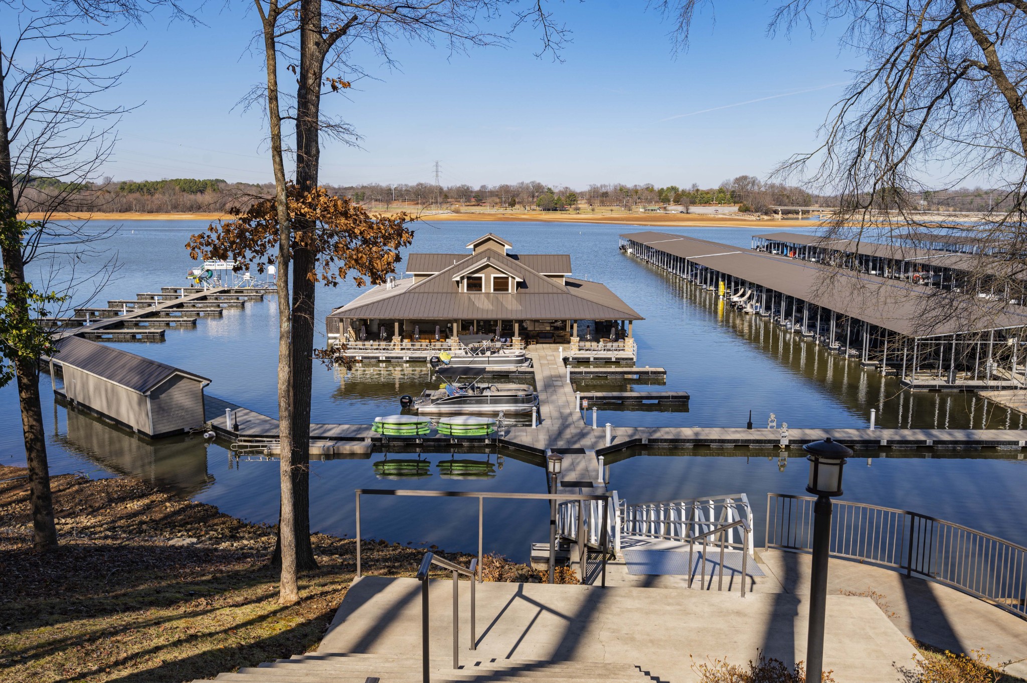 101 Pontoon Pl