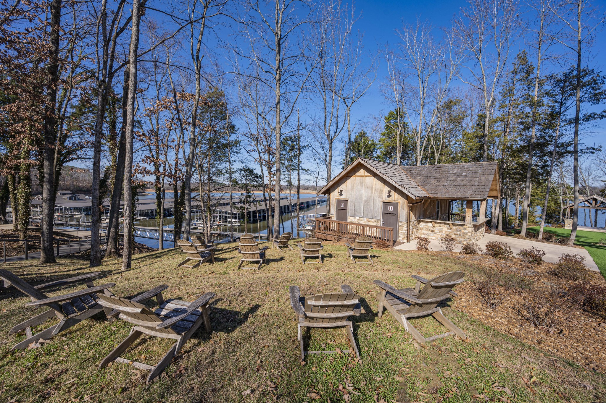 101 Pontoon Pl