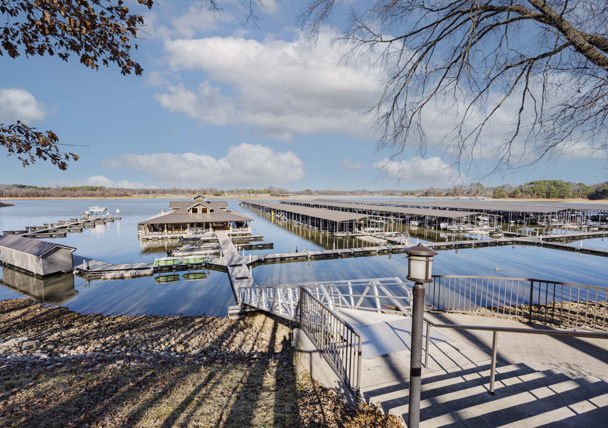 101 Pontoon Pl