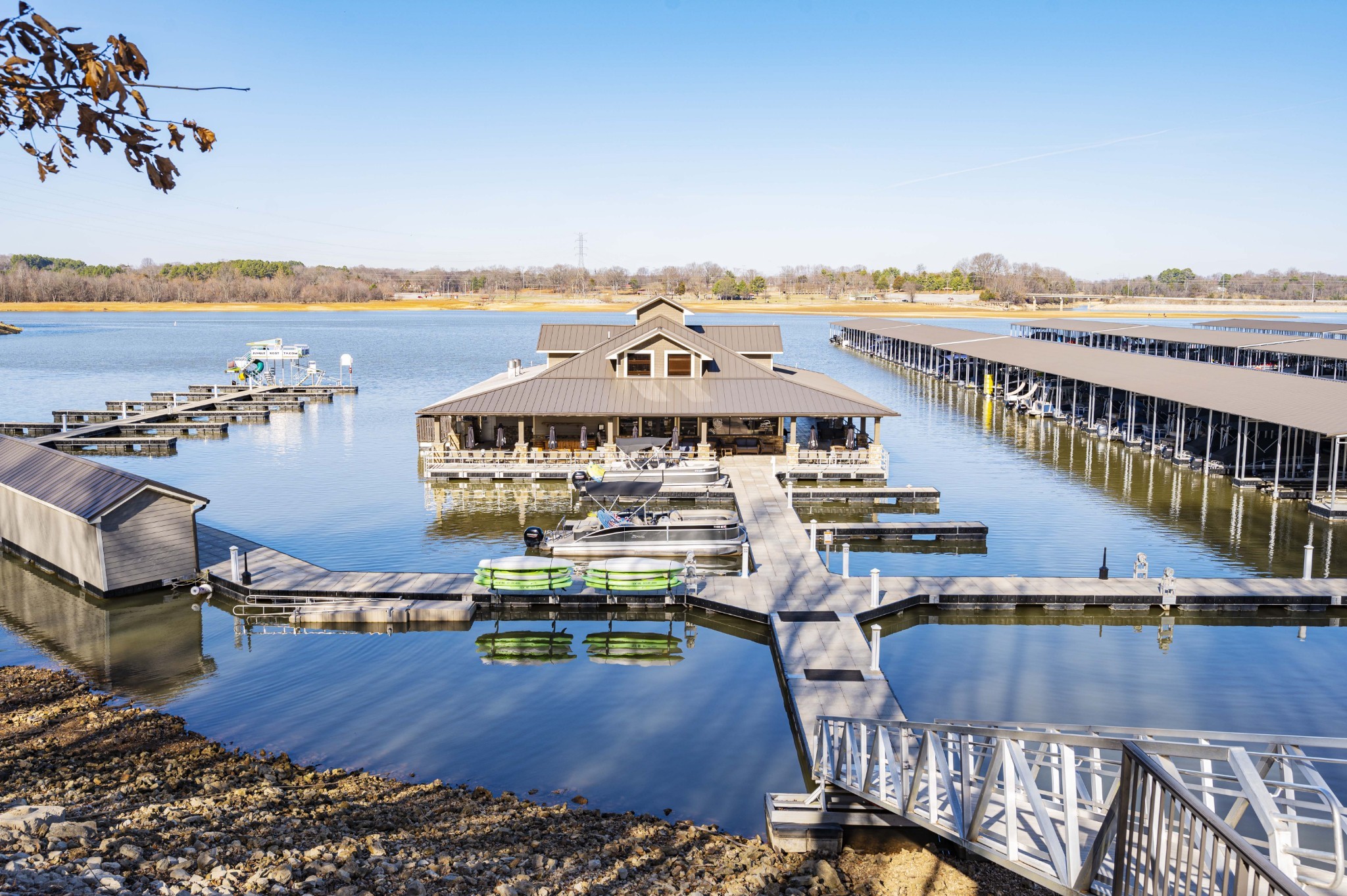 101 Pontoon Pl