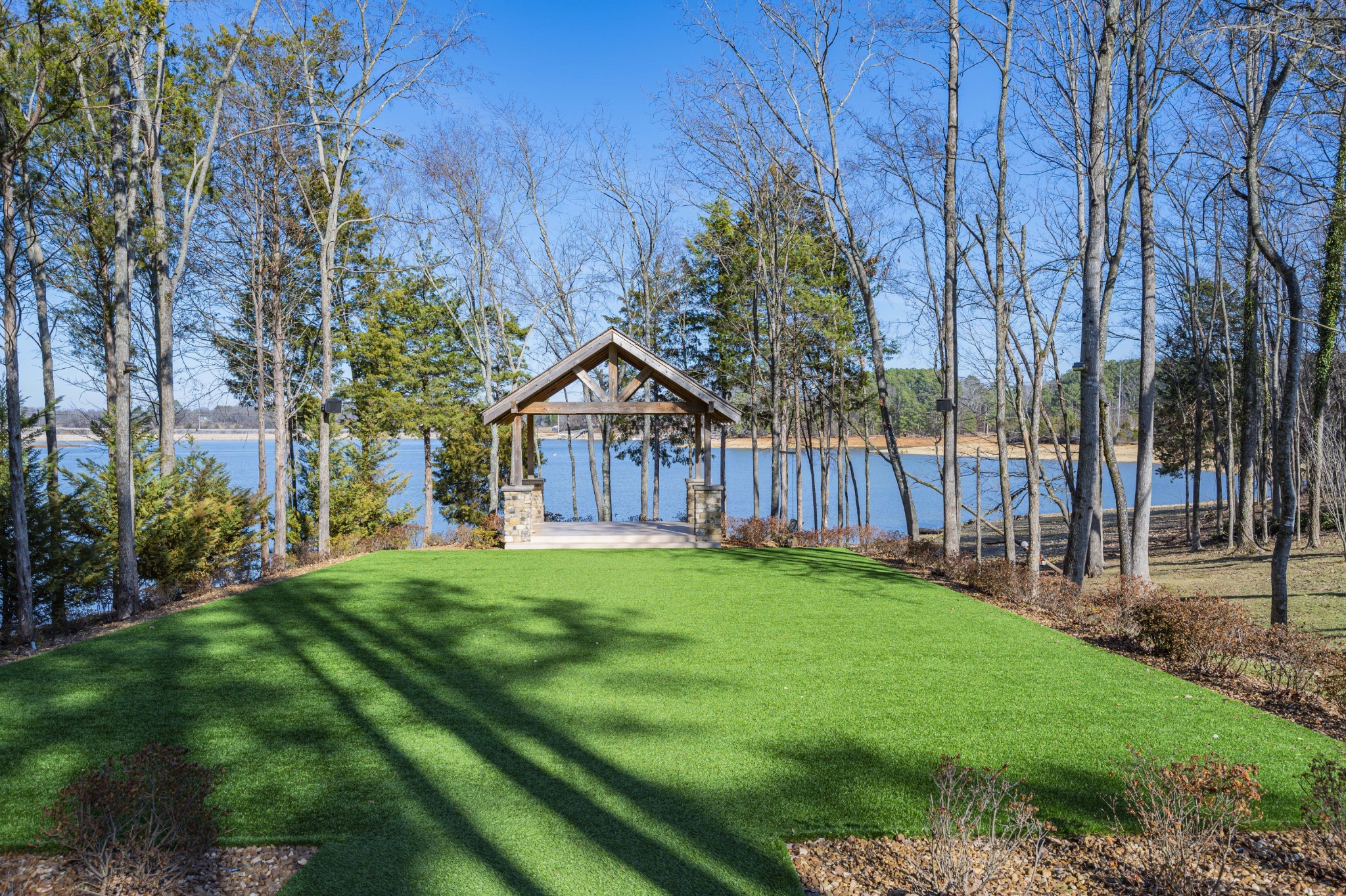 101 Pontoon Pl
