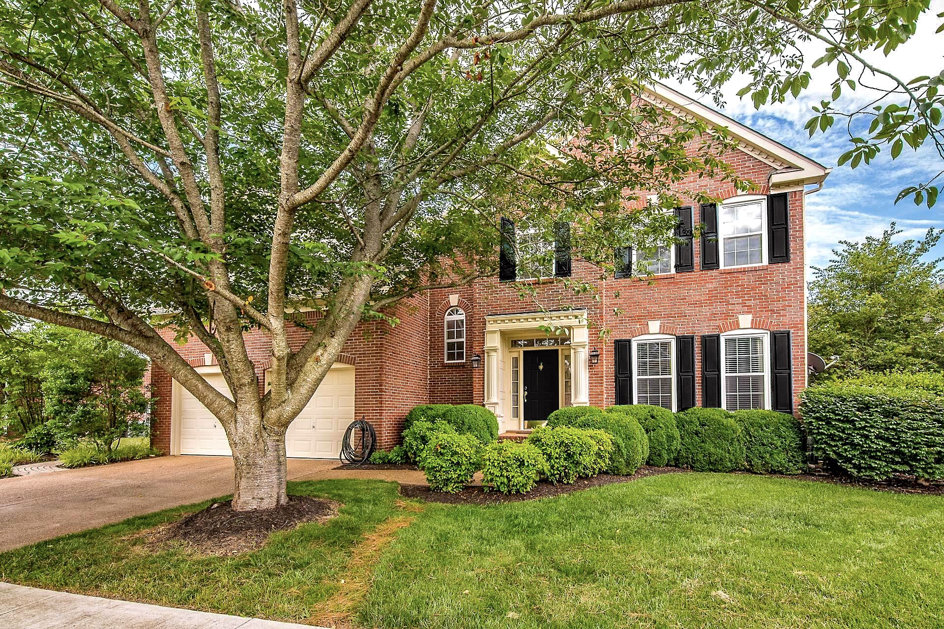 523 Antebellum Ct