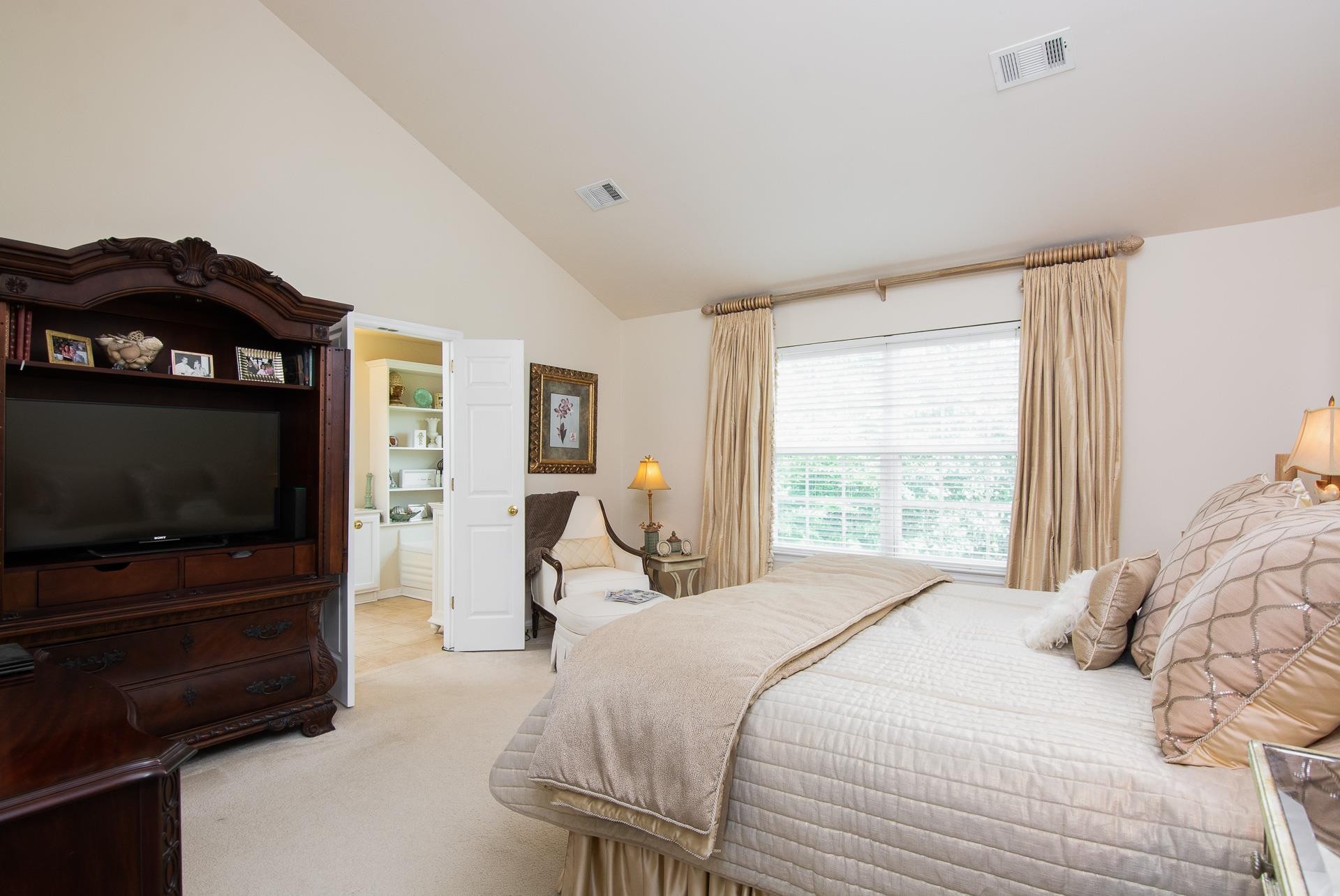 523 Antebellum Ct