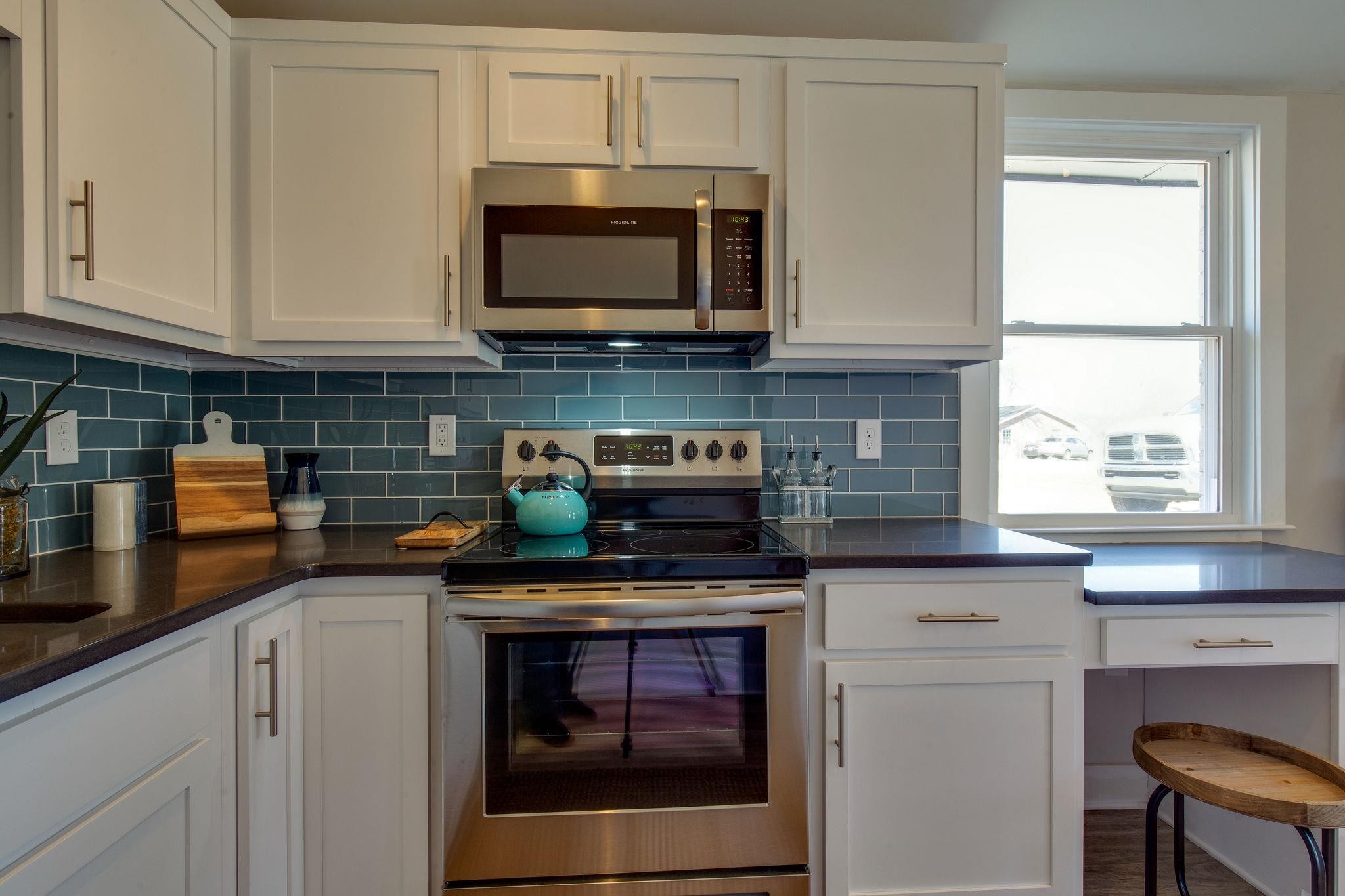 1505 Andy St