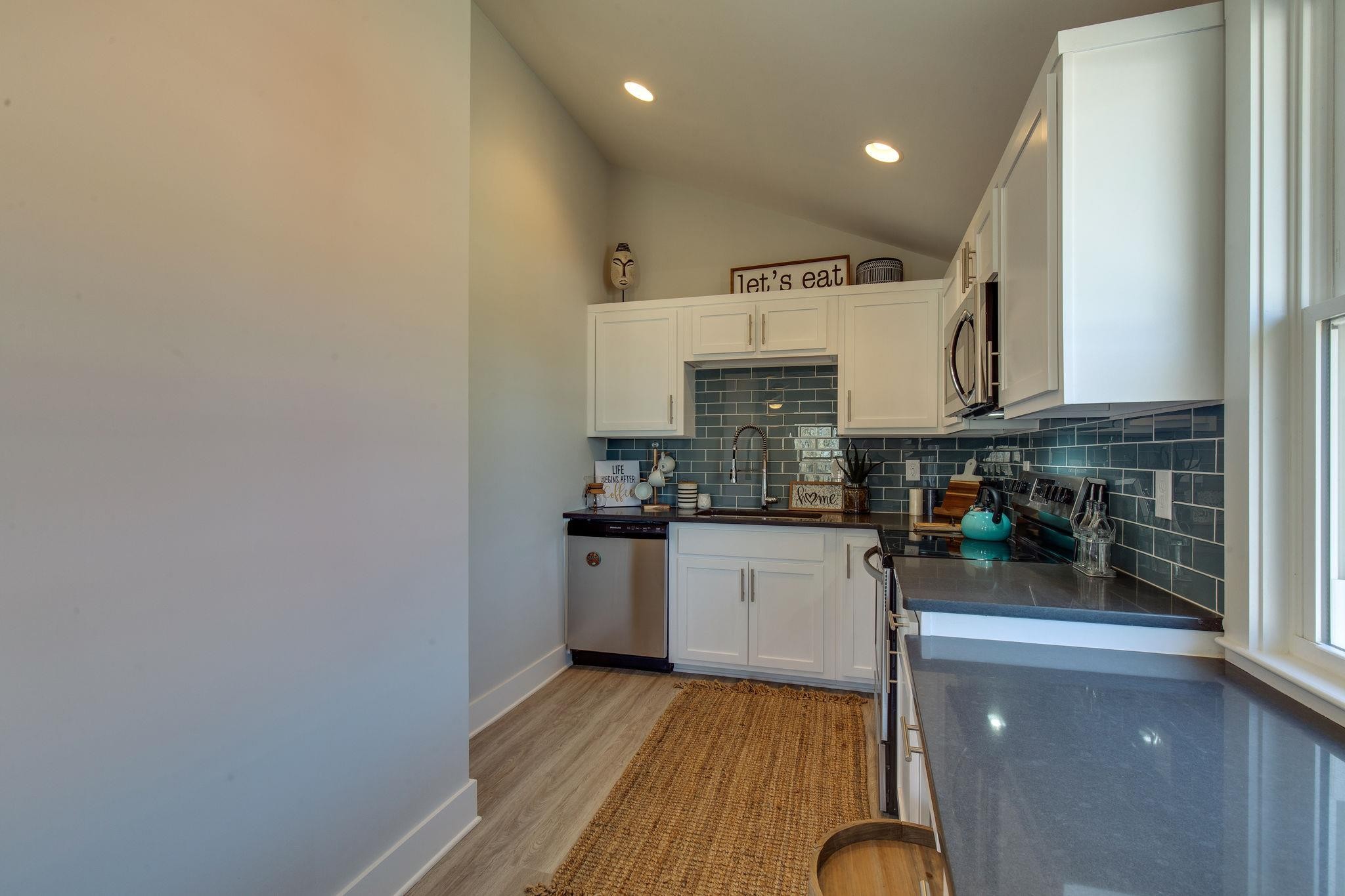 1505 Andy St
