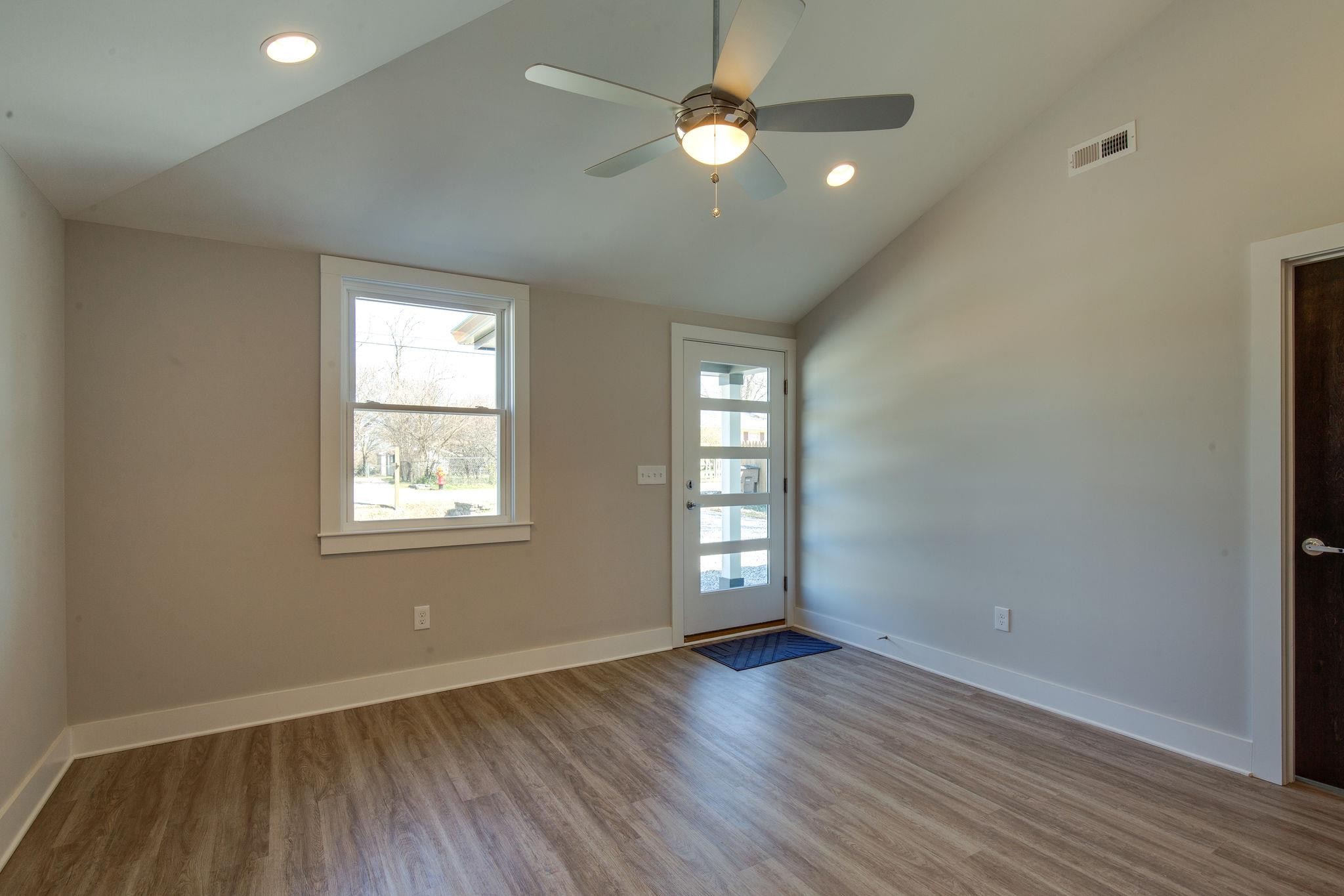 1505 Andy St