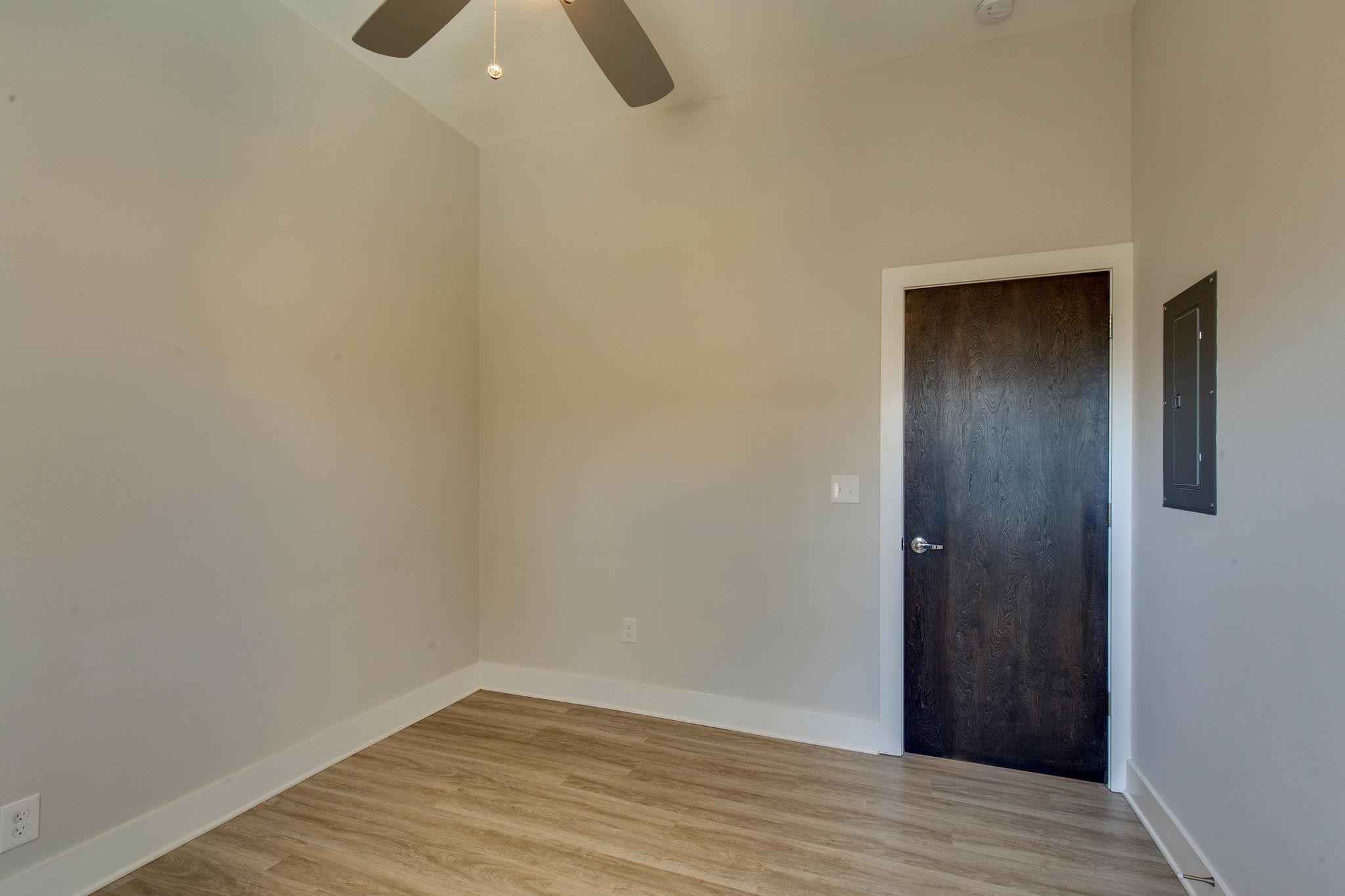 1505 Andy St