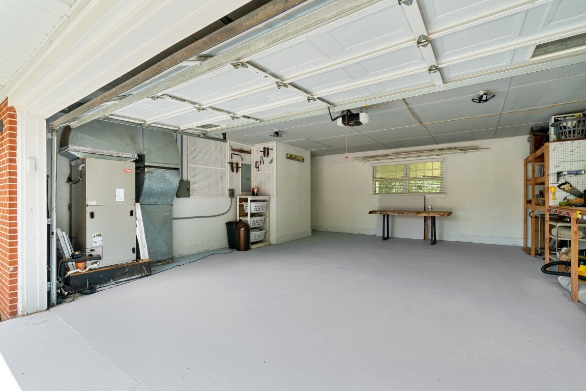 419 Minerva Dr