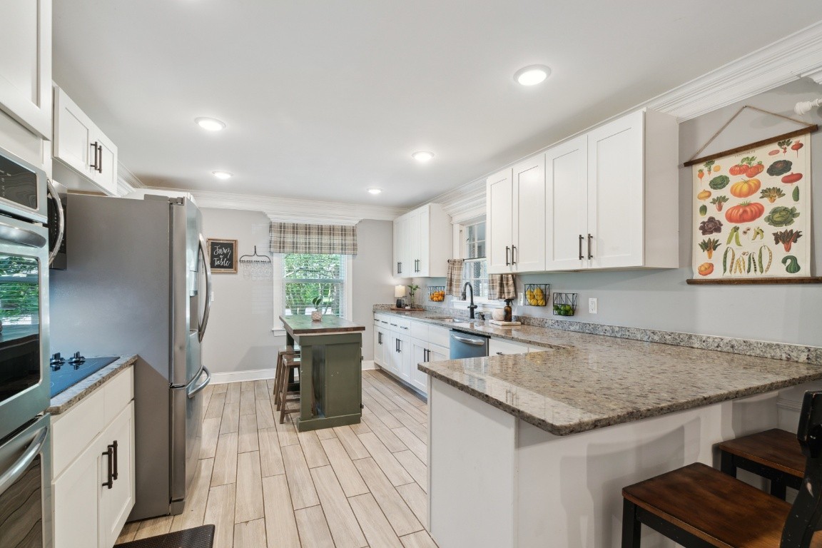 419 Minerva Dr