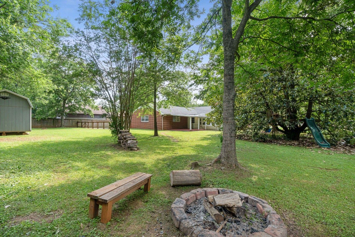 419 Minerva Dr