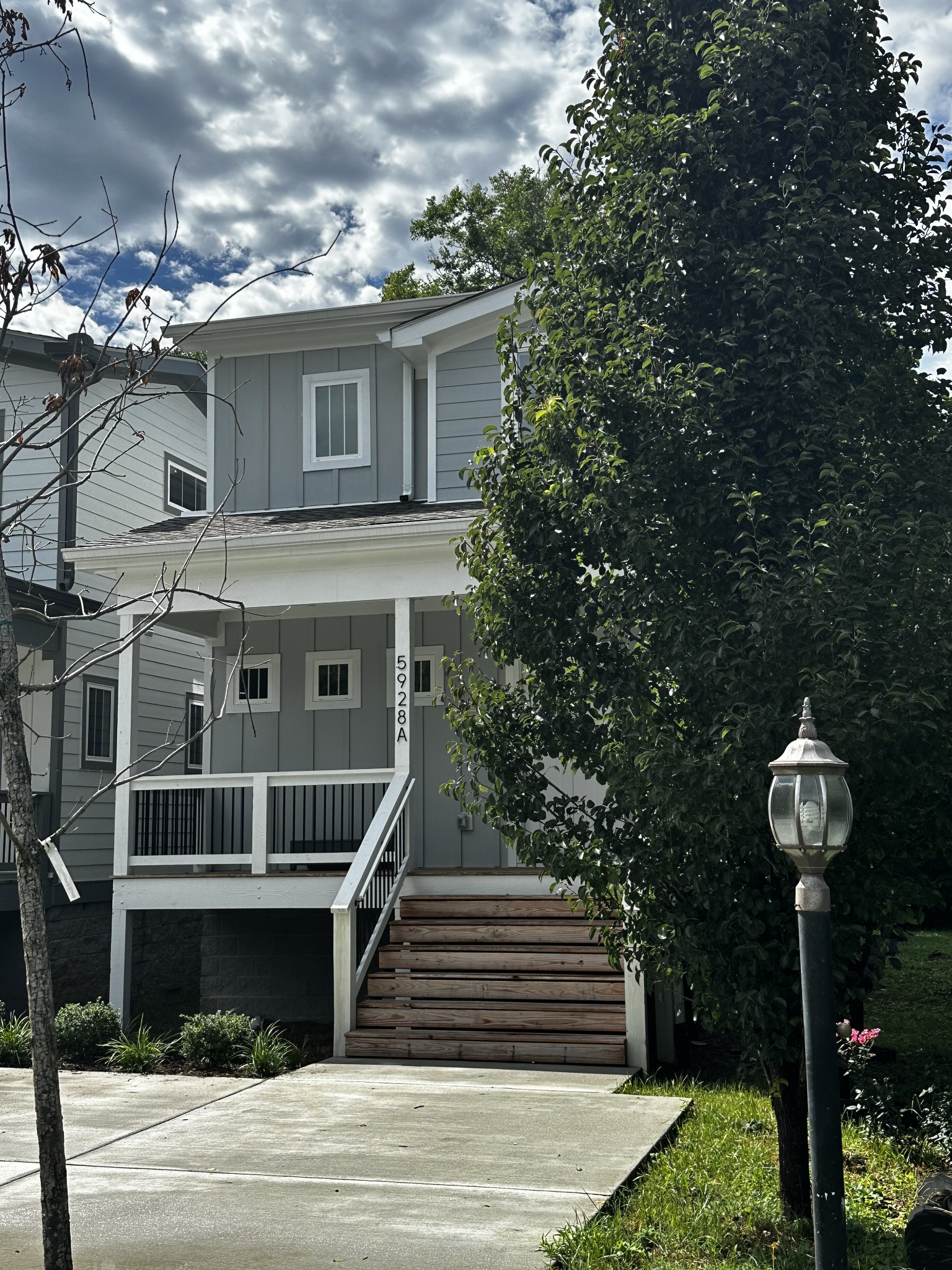 5928A Carl Pl