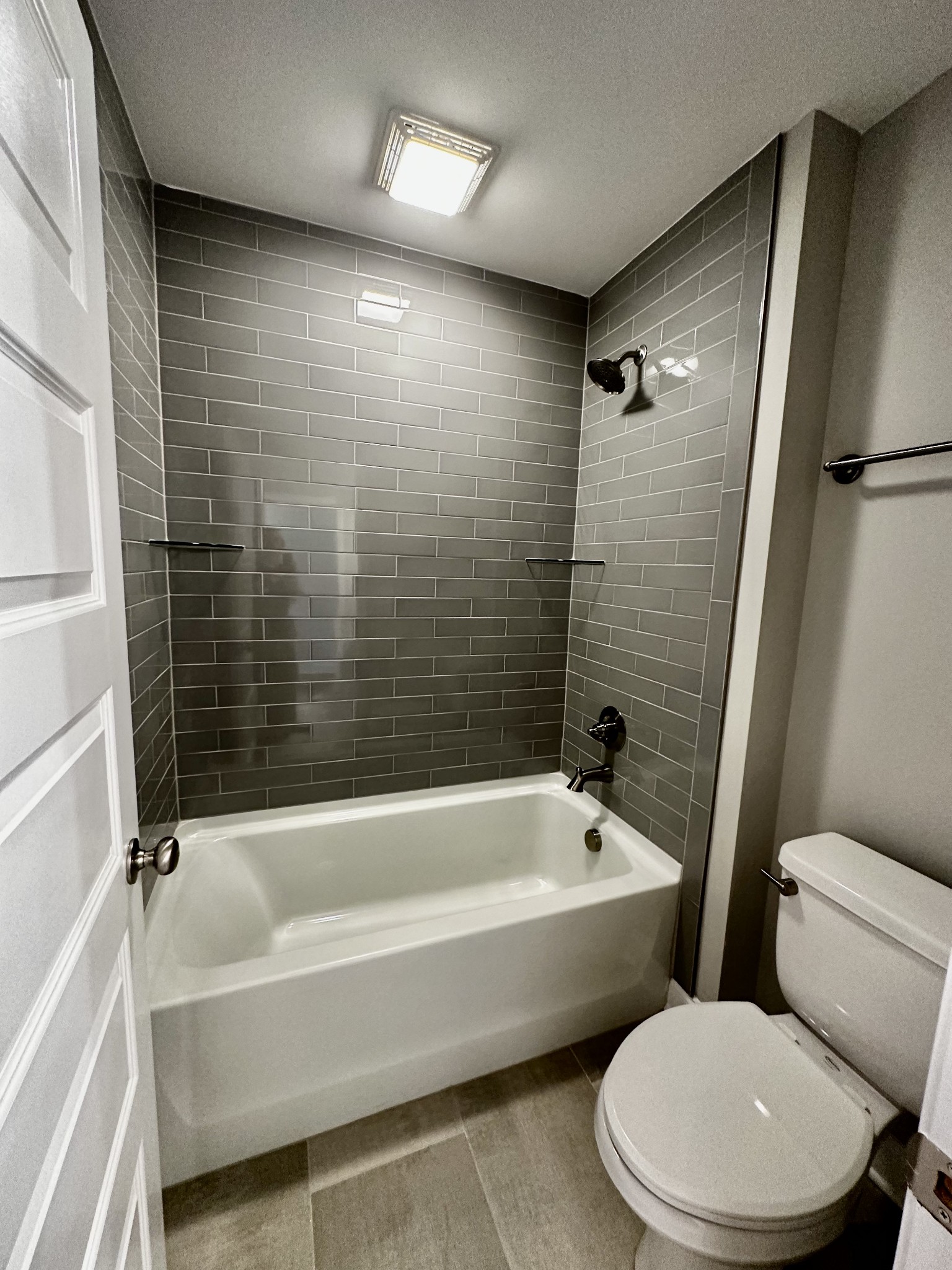 5928A Carl Pl