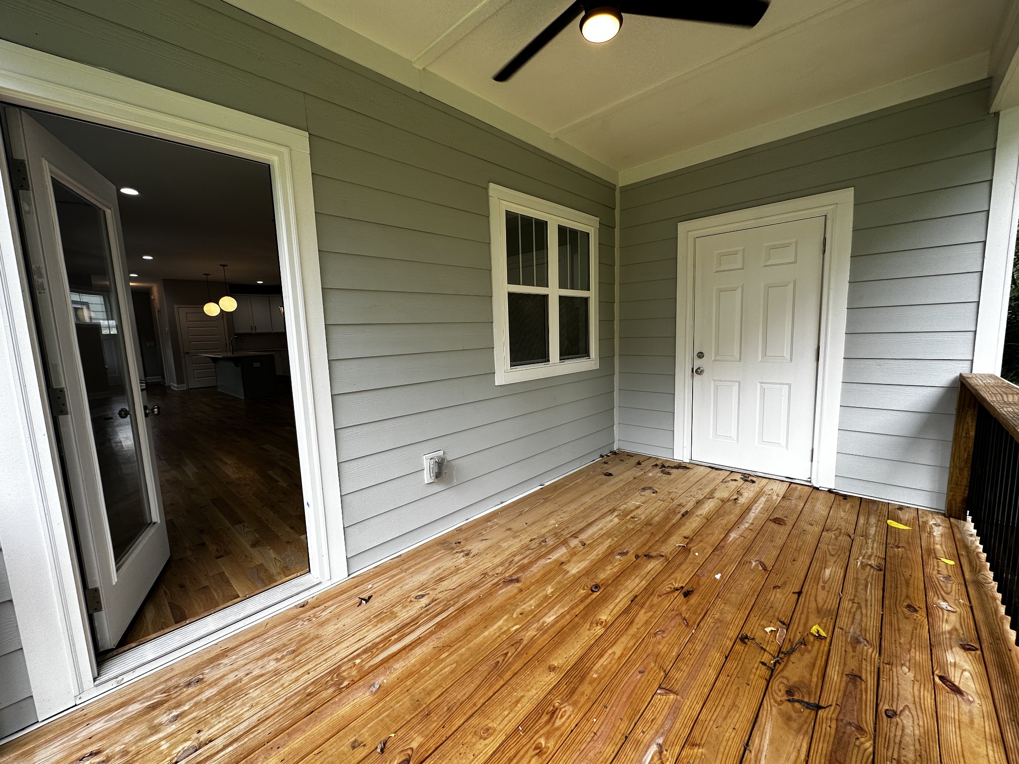 5928A Carl Pl