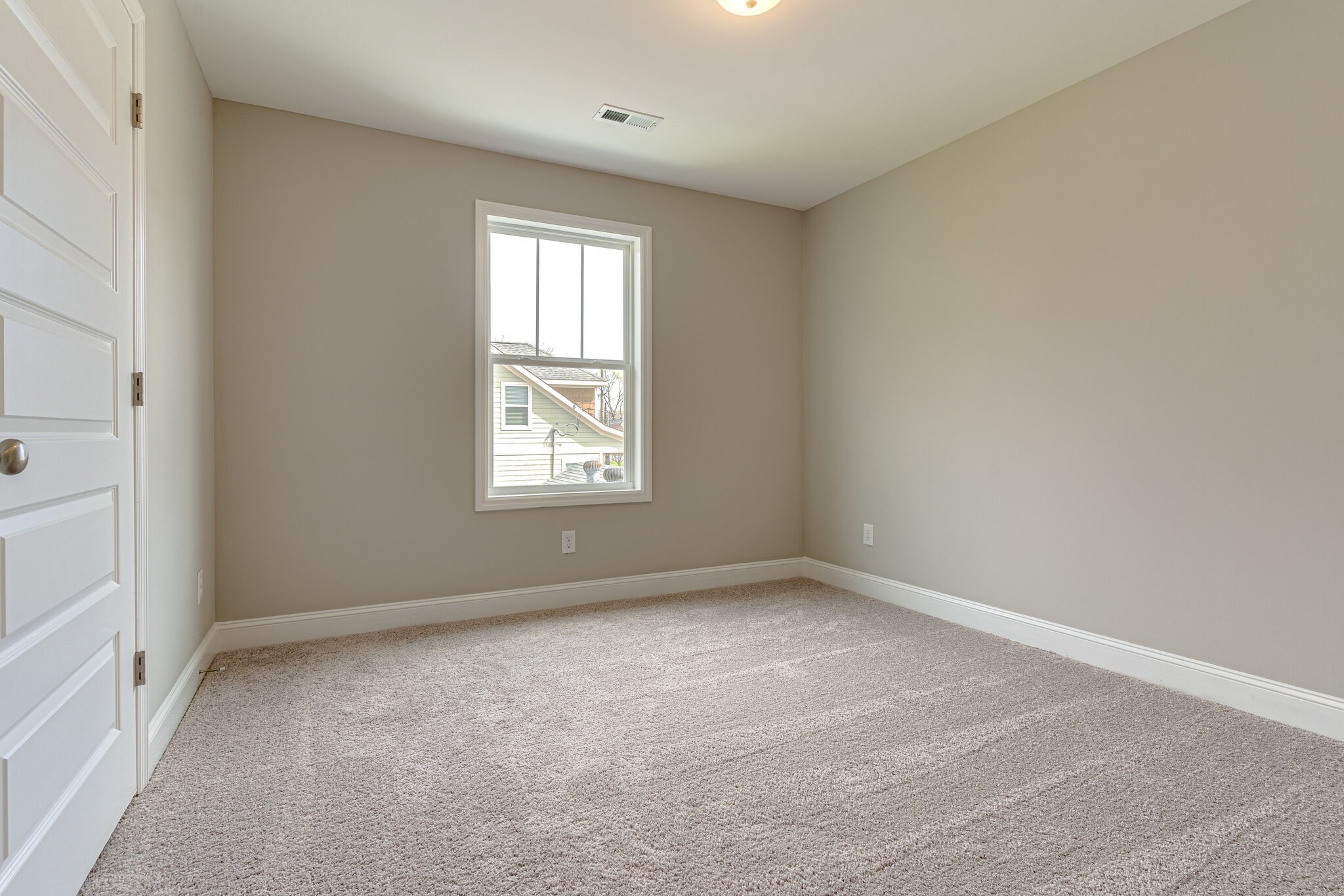 5928A Carl Pl