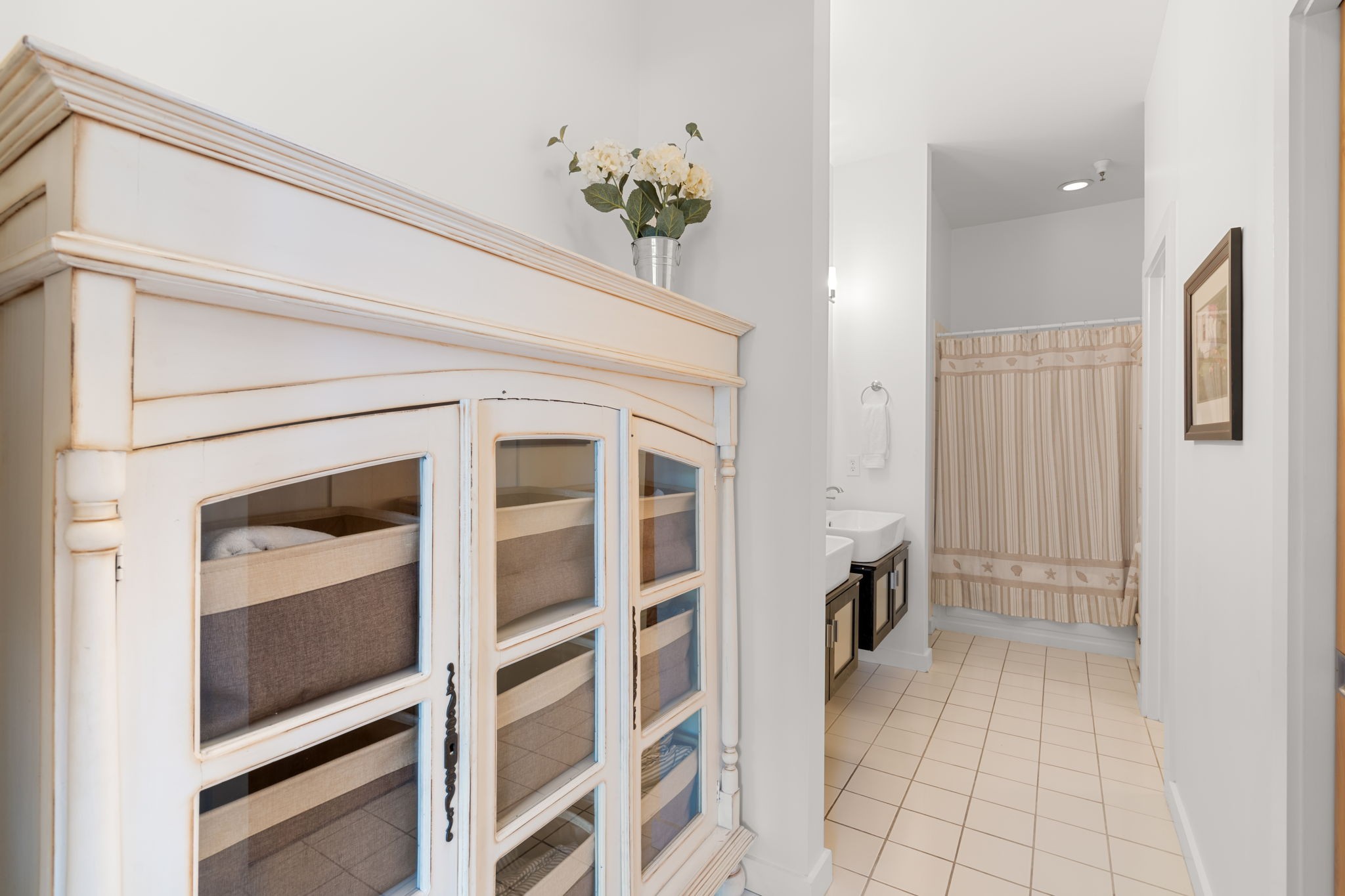 1706 18th Ave, S Unit: 207