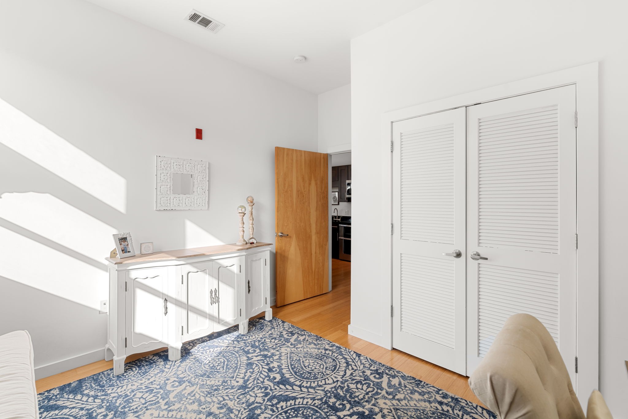 1706 18th Ave, S Unit: 207
