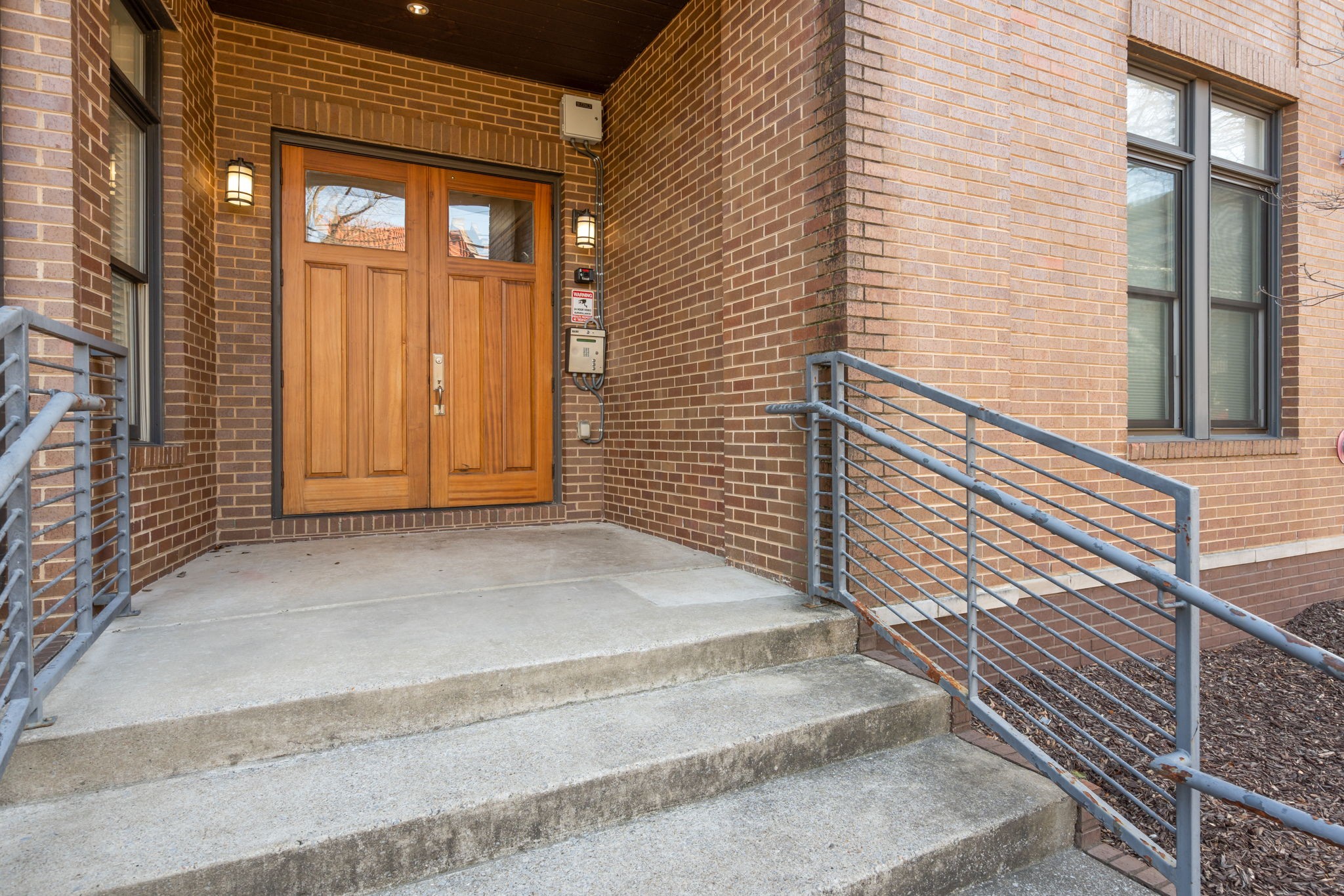 1706 18th Ave, S Unit: 207