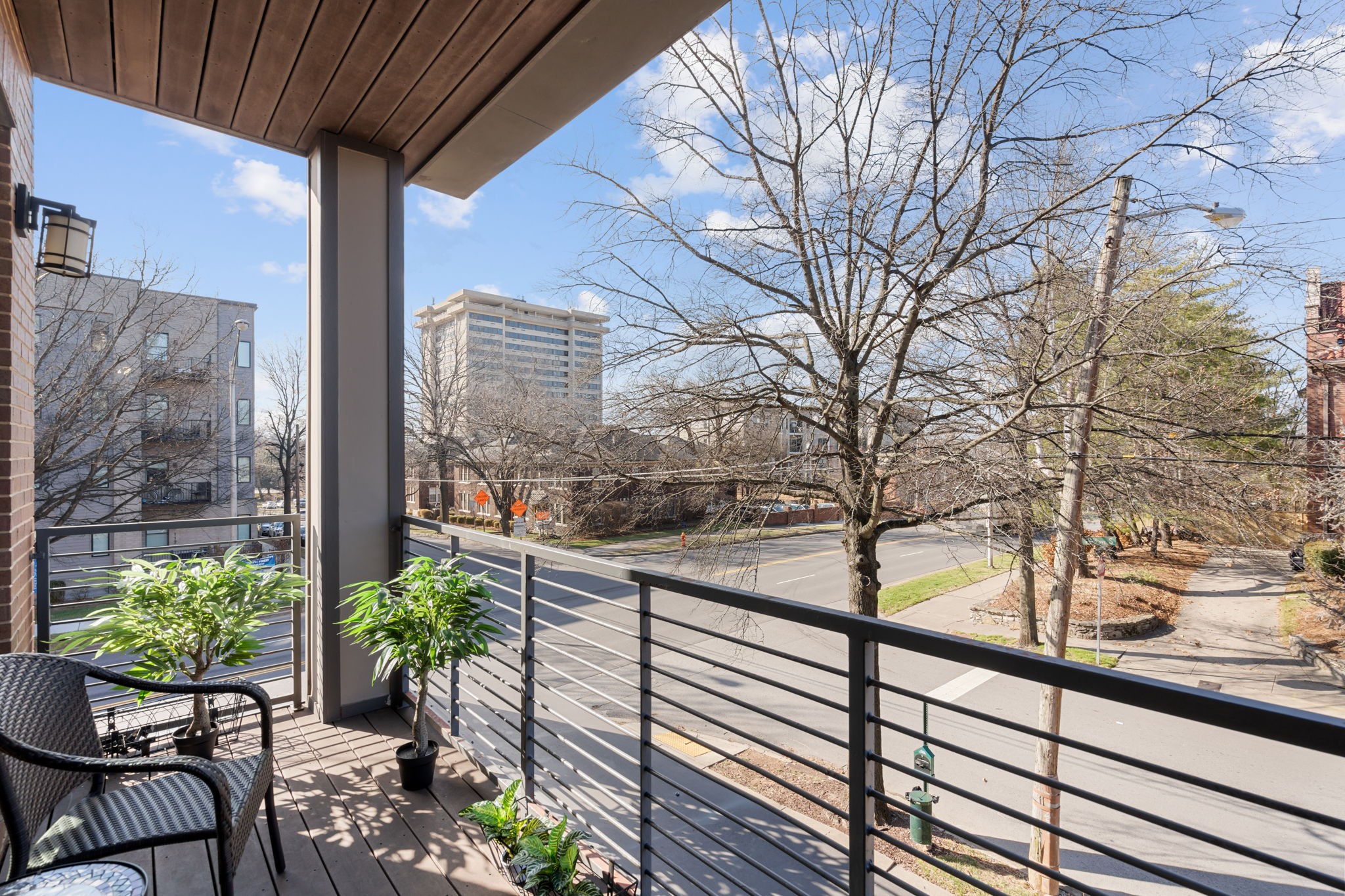 1706 18th Ave, S Unit: 207