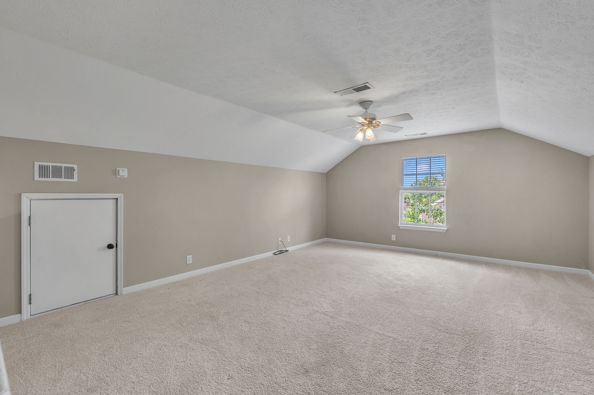 1544 Stone Hill Rd