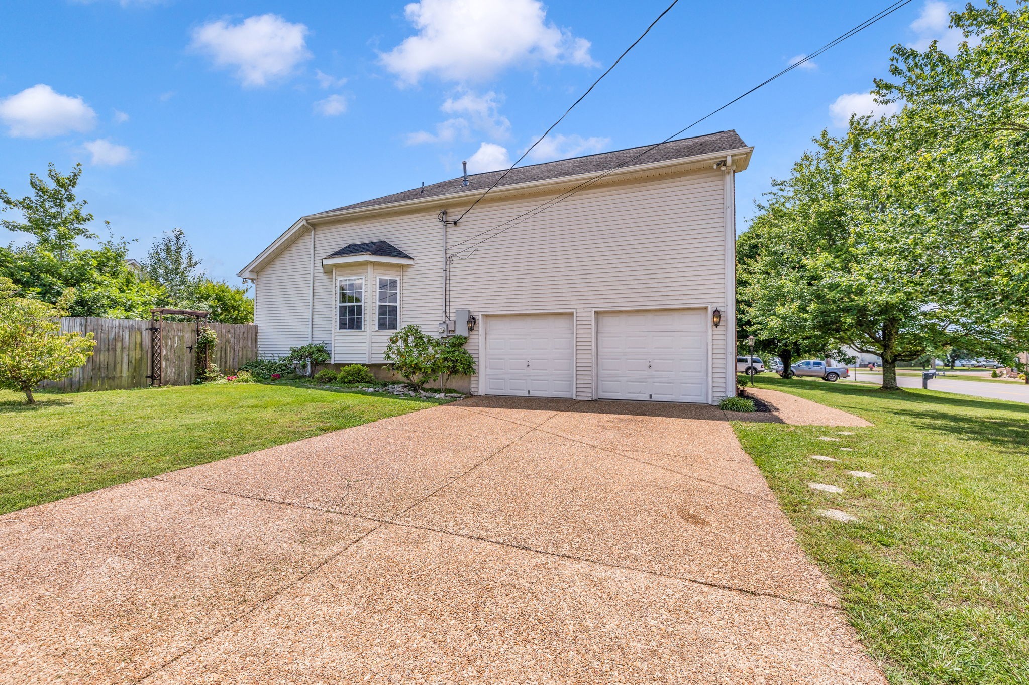 1544 Stone Hill Rd