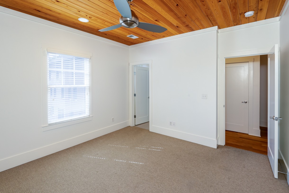 3186 Parthenon Ave Unit: C