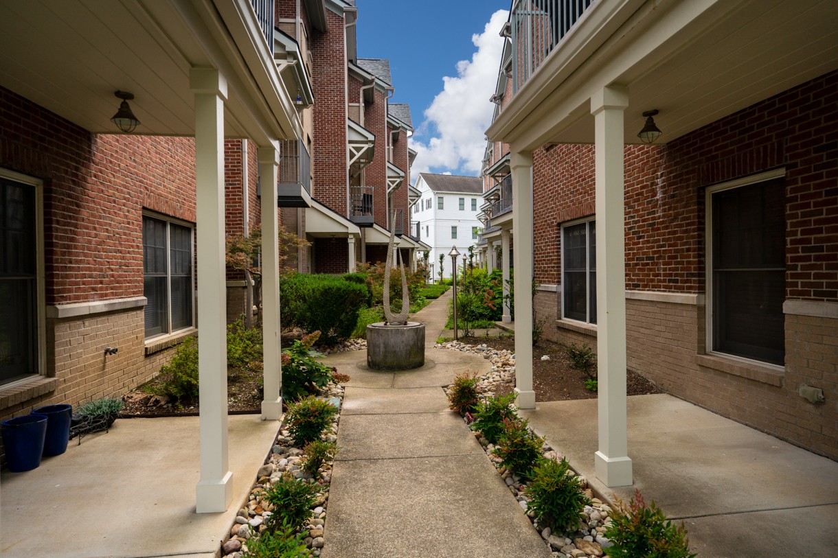 3186 Parthenon Ave Unit: C